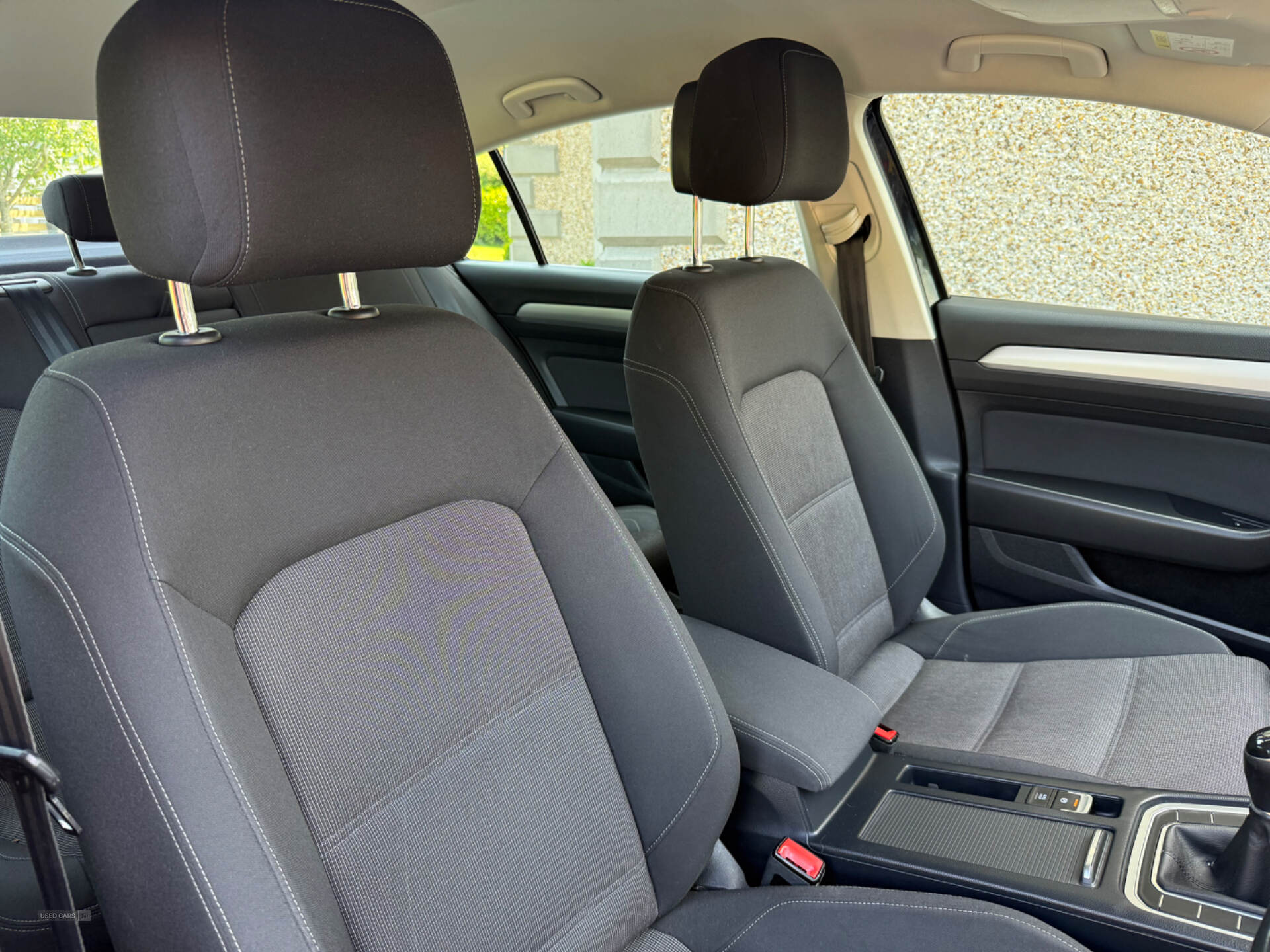 Volkswagen Passat DIESEL SALOON in Down