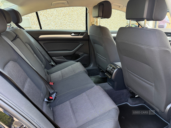 Volkswagen Passat DIESEL SALOON in Down
