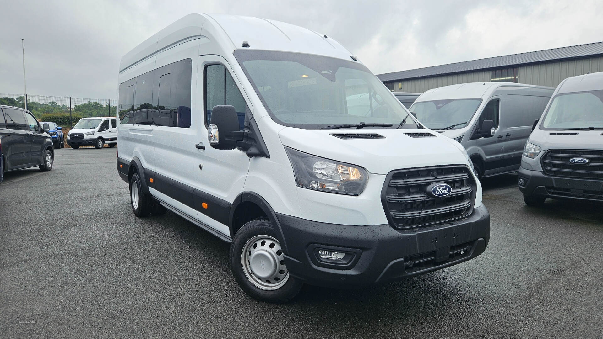 Jun 2025 Ford Transit Minibus 460 Trend DRW L4 H3 17 SEATER