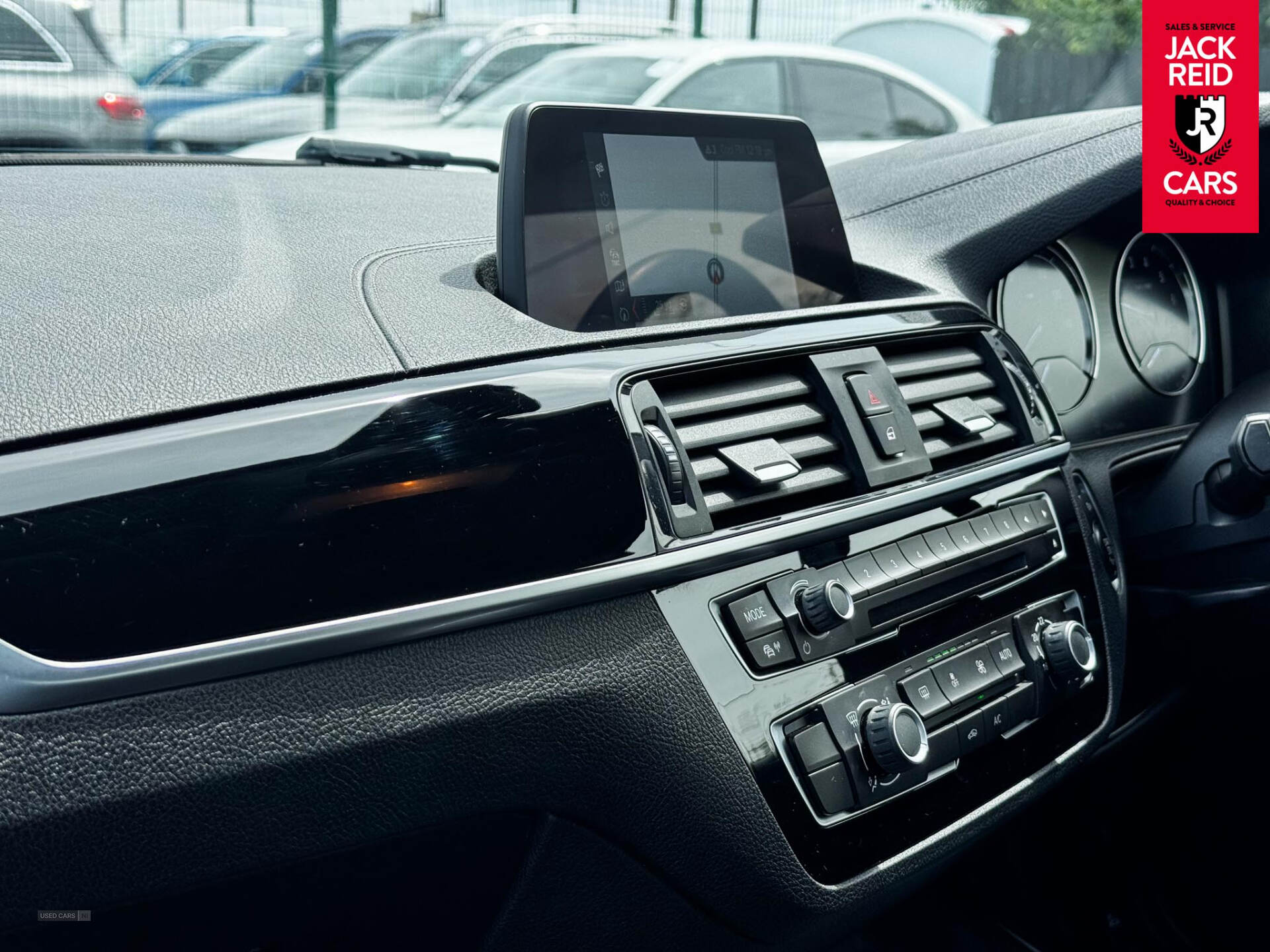 Dec 2017 BMW 2 Series 218i Sport 2dr [Nav]