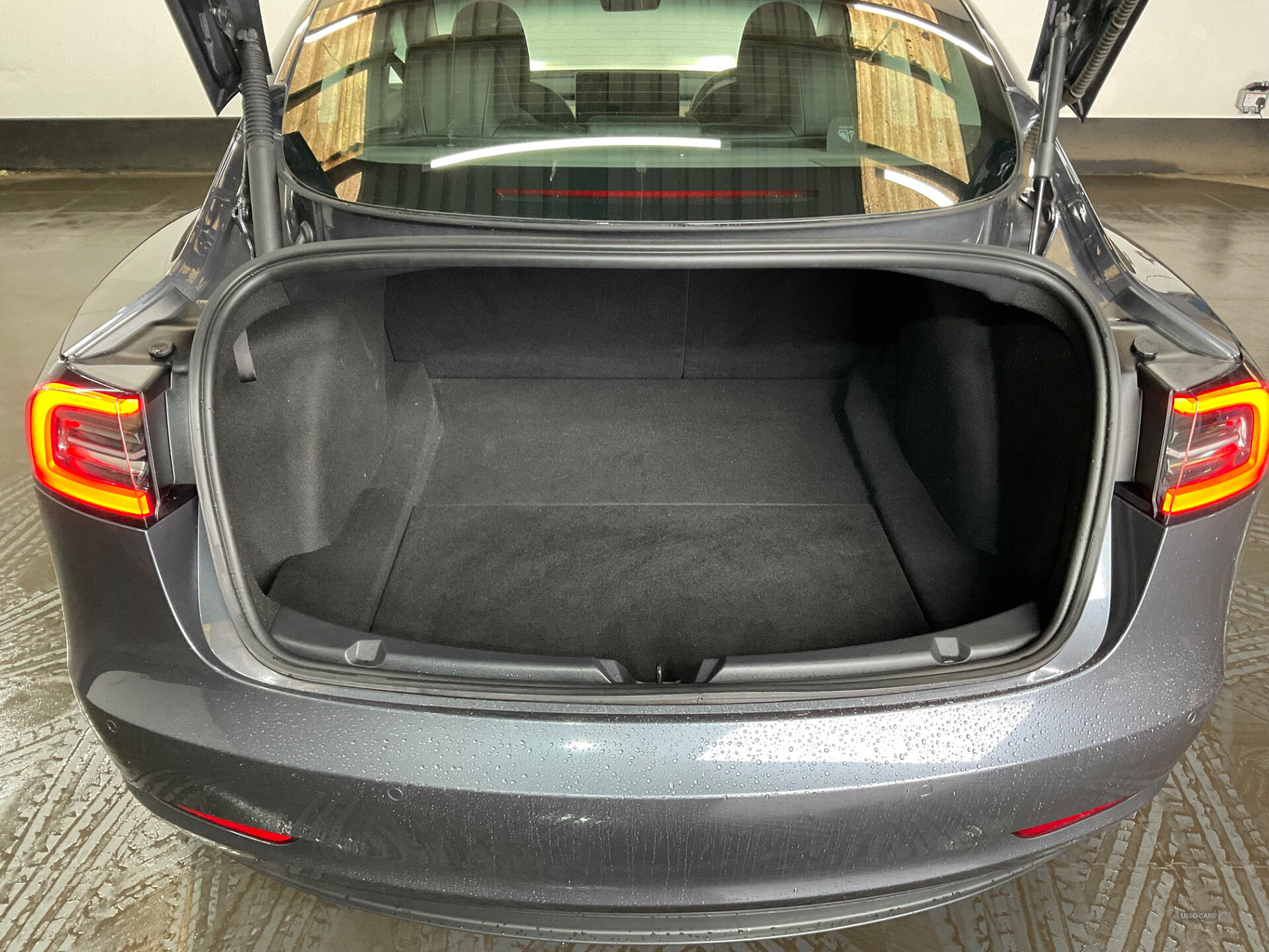 Mar 2022 TESLA Model 3 Performance AWD 4dr [Performance Upgrade] Auto