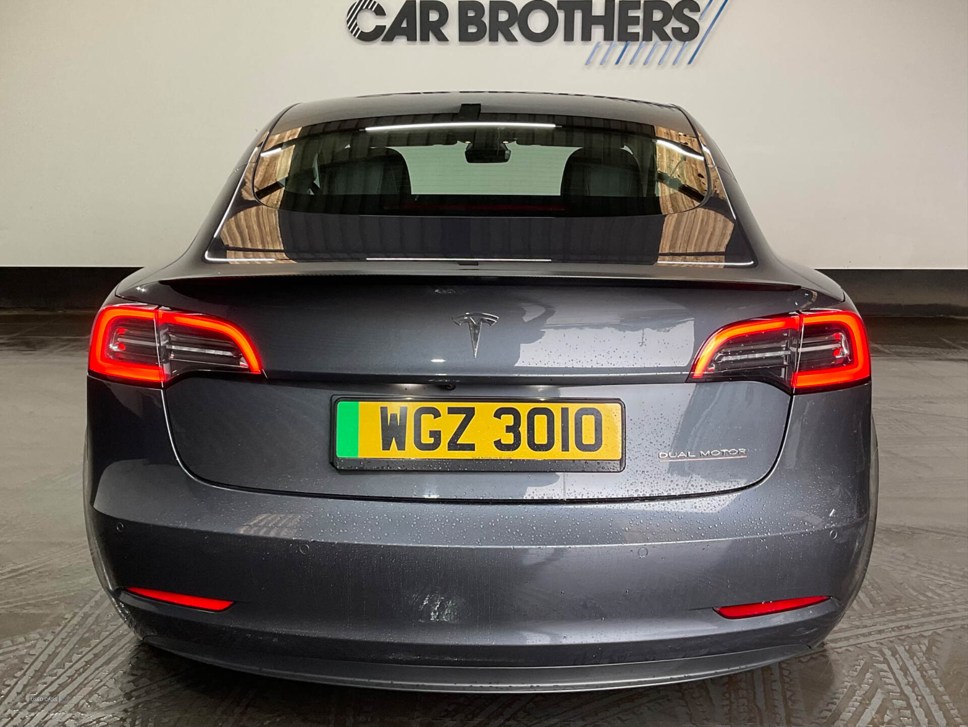 Mar 2022 TESLA Model 3 Performance AWD 4dr [Performance Upgrade] Auto