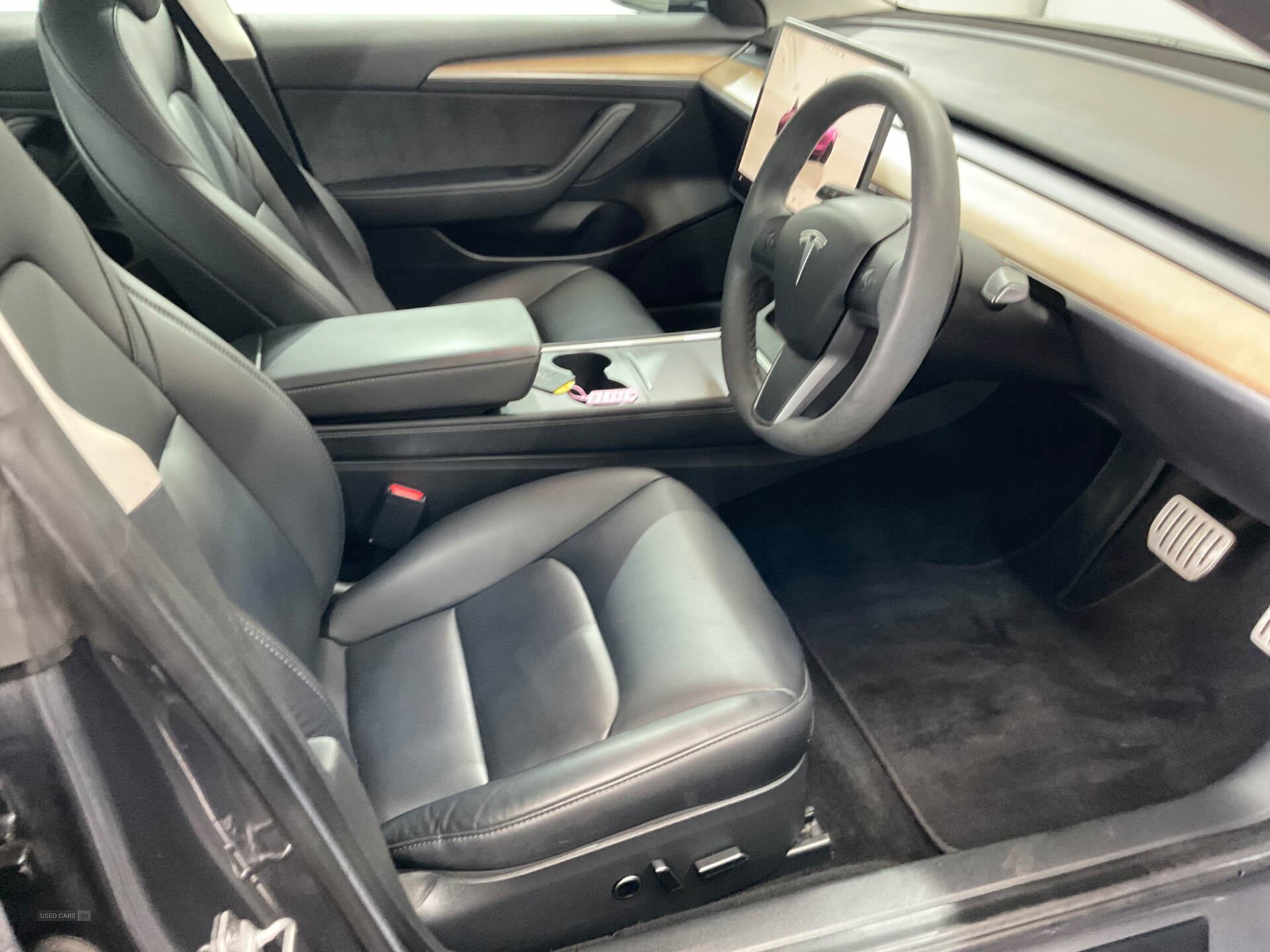 Mar 2022 TESLA Model 3 Performance AWD 4dr [Performance Upgrade] Auto