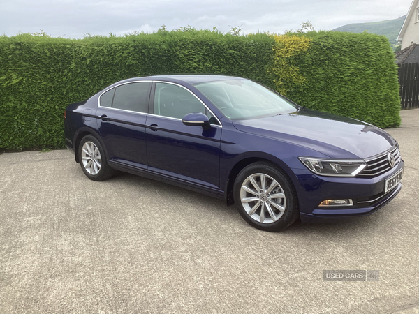 Volkswagen Passat DIESEL SALOON in Down
