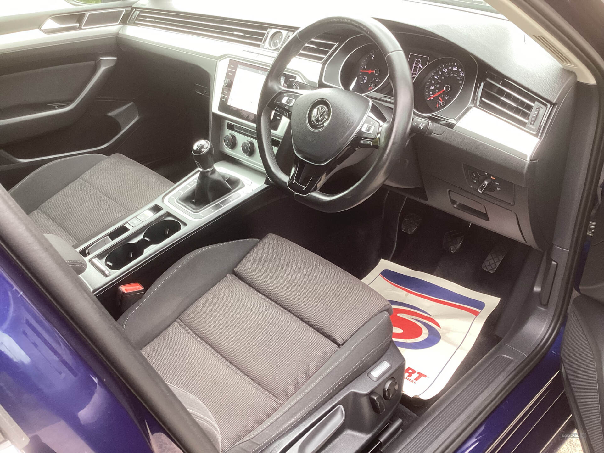 Volkswagen Passat DIESEL SALOON in Down