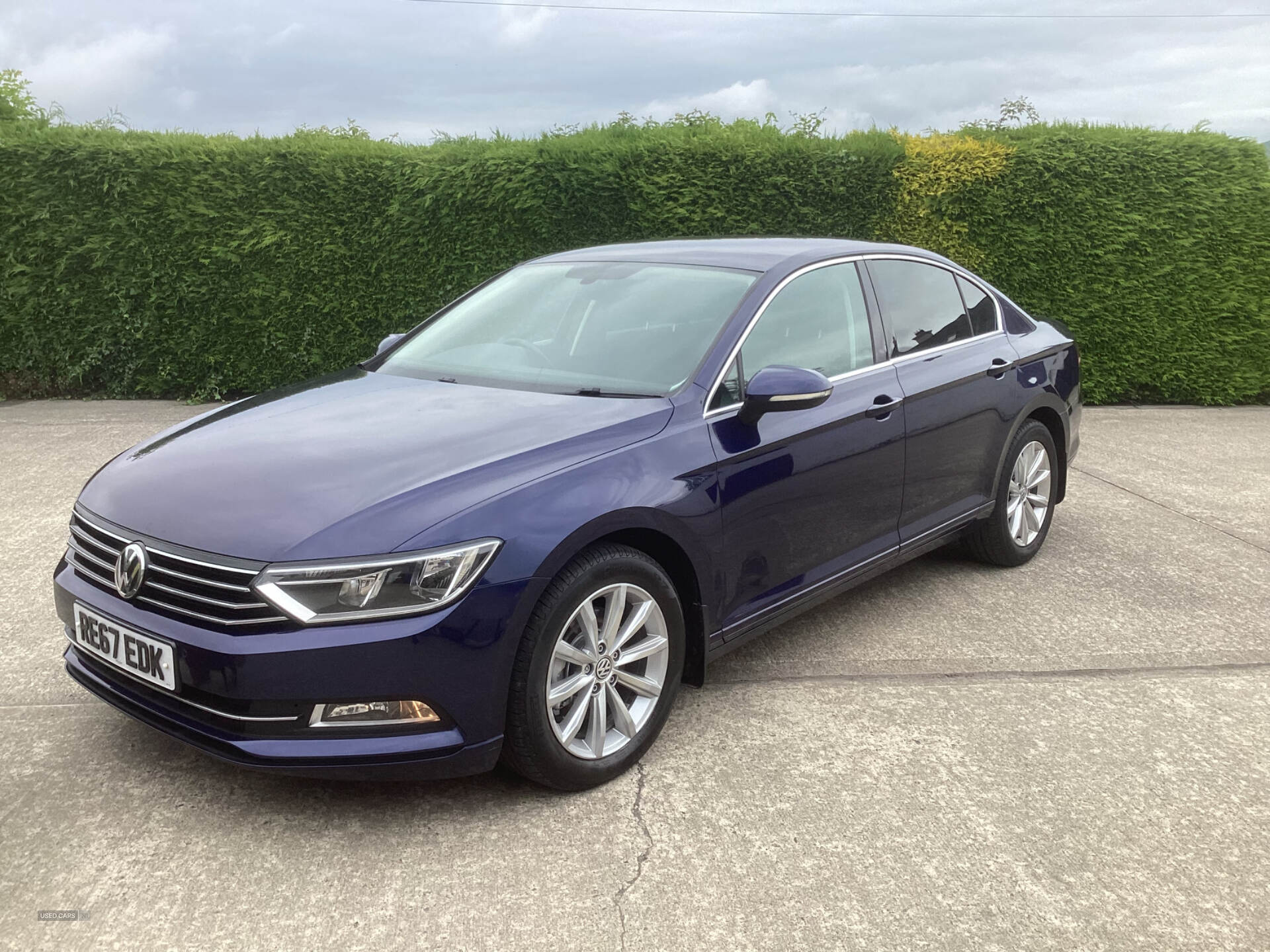 Volkswagen Passat DIESEL SALOON in Down