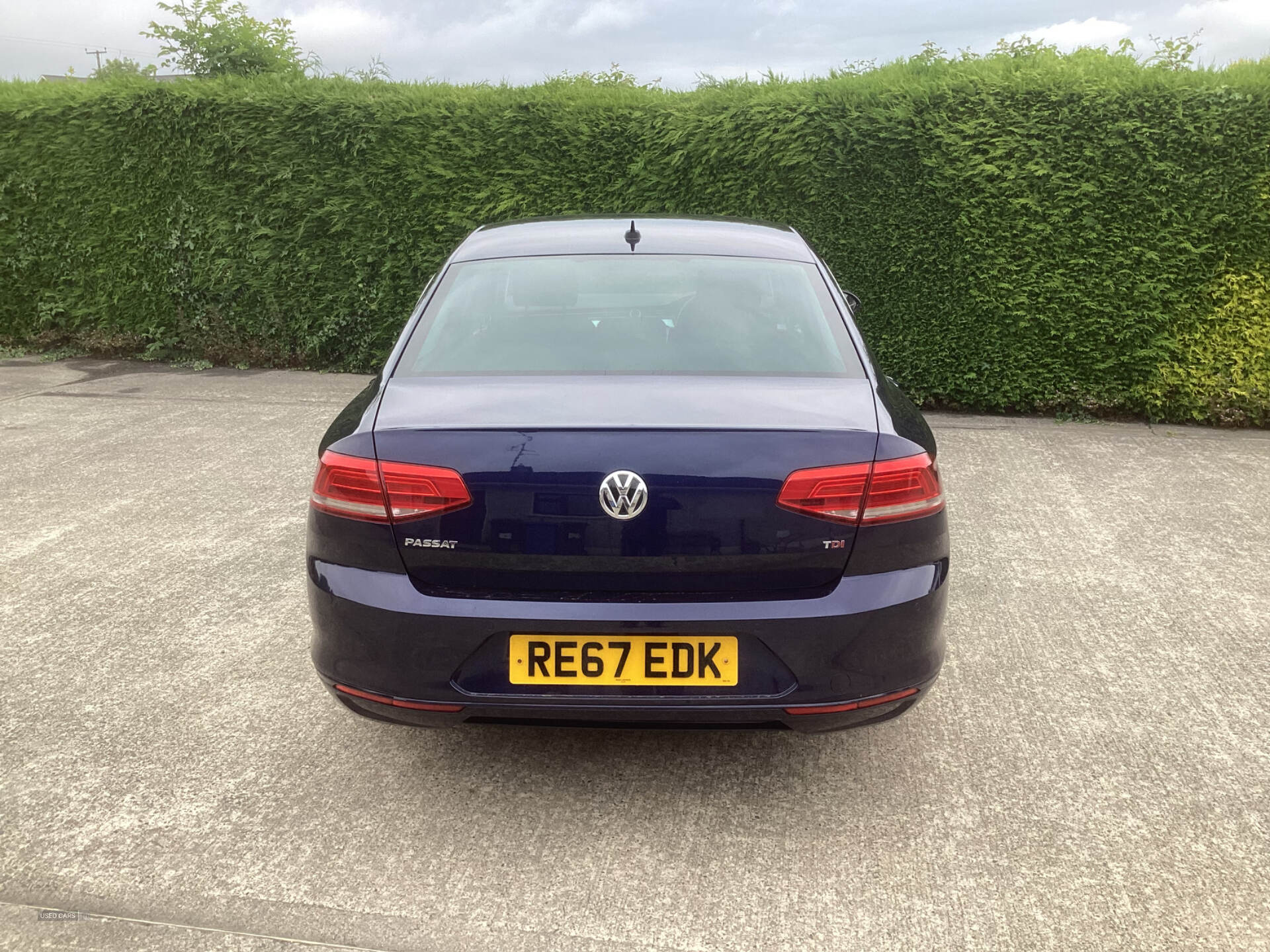 Volkswagen Passat DIESEL SALOON in Down