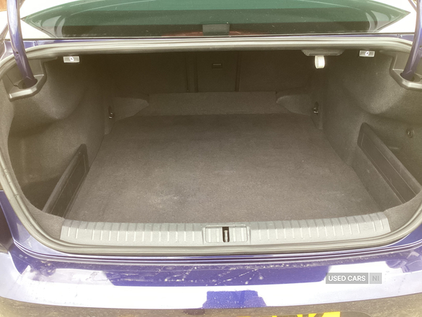 Volkswagen Passat DIESEL SALOON in Down