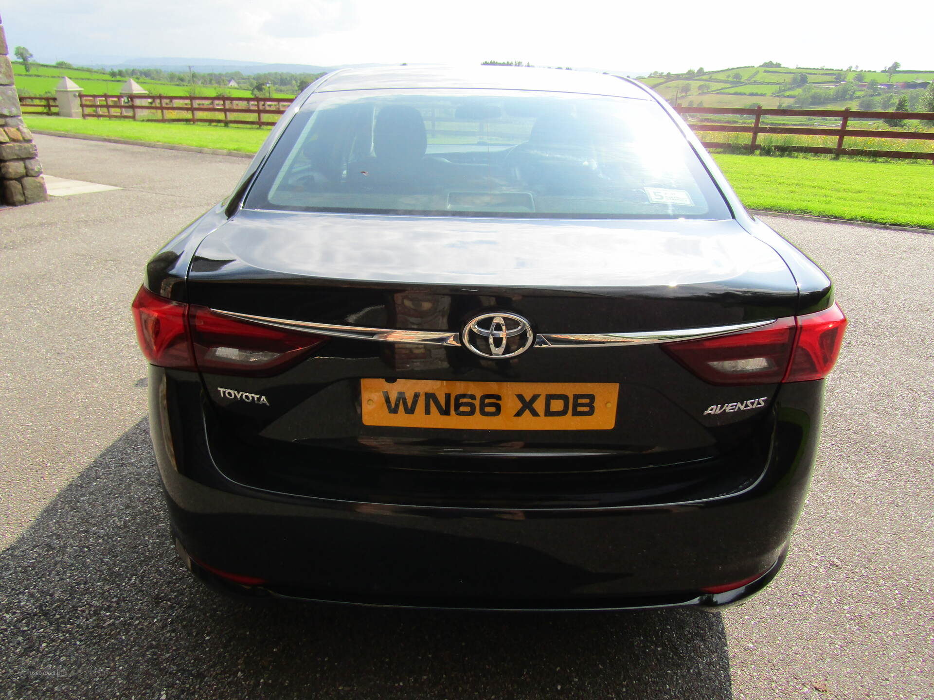 Sep 2016 Toyota Avensis 2.0D Business Edition 4dr