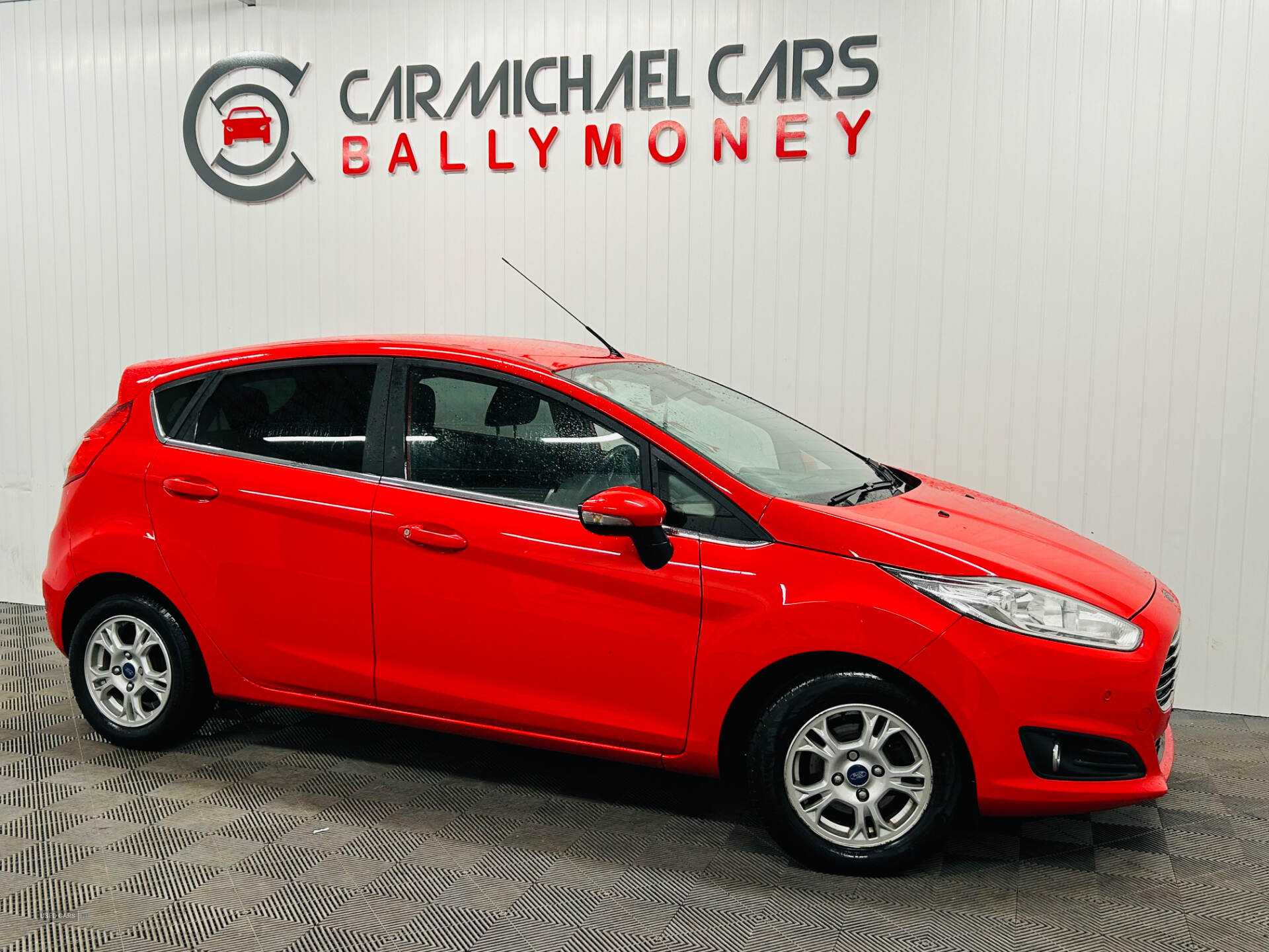 Aug 2013 Ford Fiesta 1.6 TDCi Titanium ECOnetic 5dr