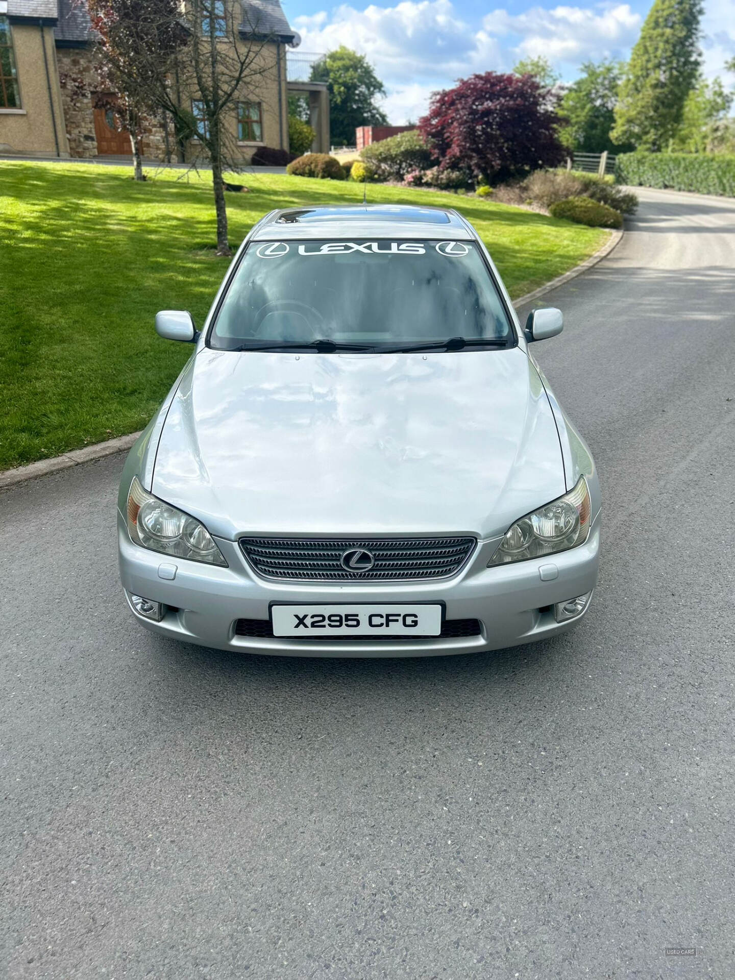 Jan 2001 Lexus IS-Series 200 2.0 Sport 4dr