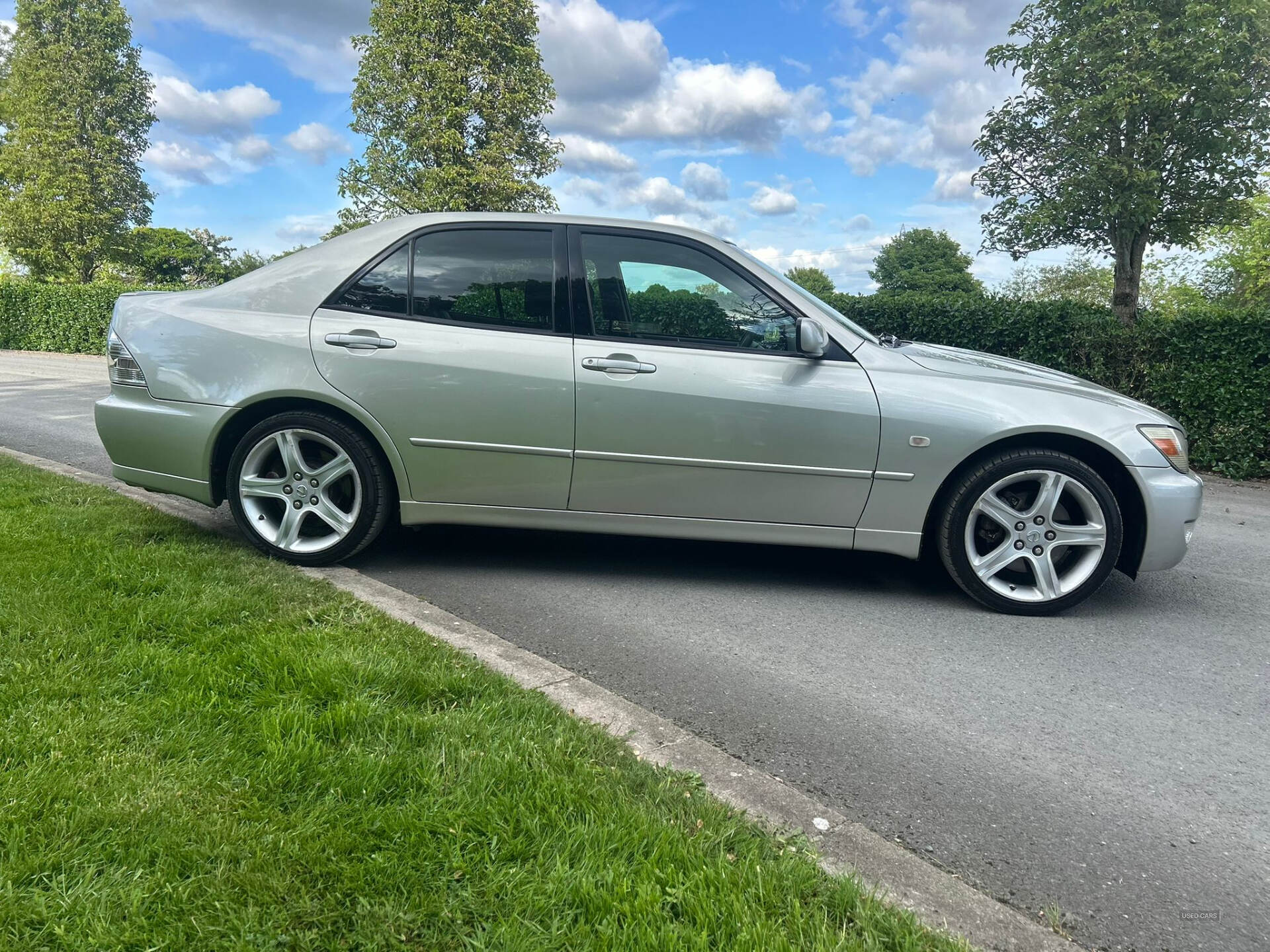 Jan 2001 Lexus IS-Series 200 2.0 Sport 4dr