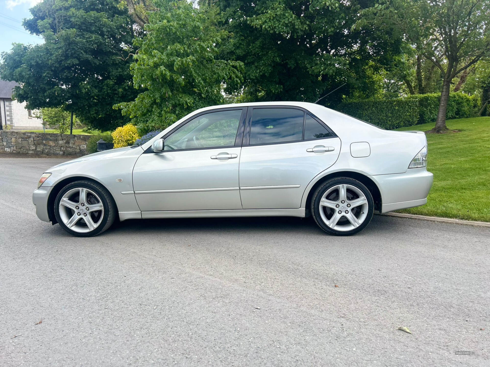 Jan 2001 Lexus IS-Series 200 2.0 Sport 4dr