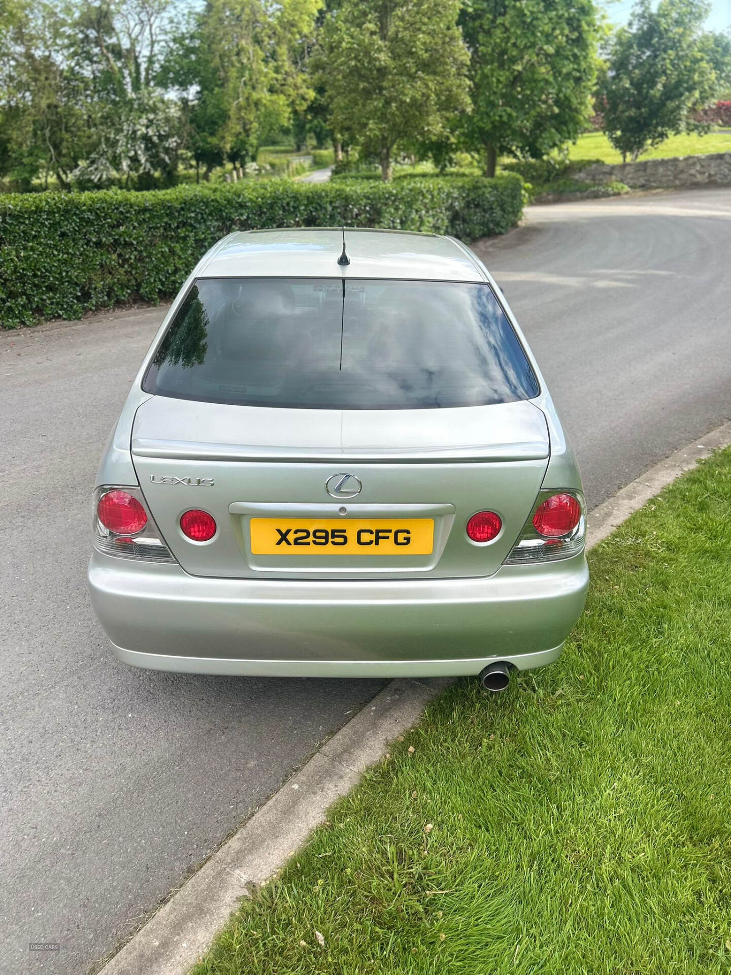 Jan 2001 Lexus IS-Series 200 2.0 Sport 4dr