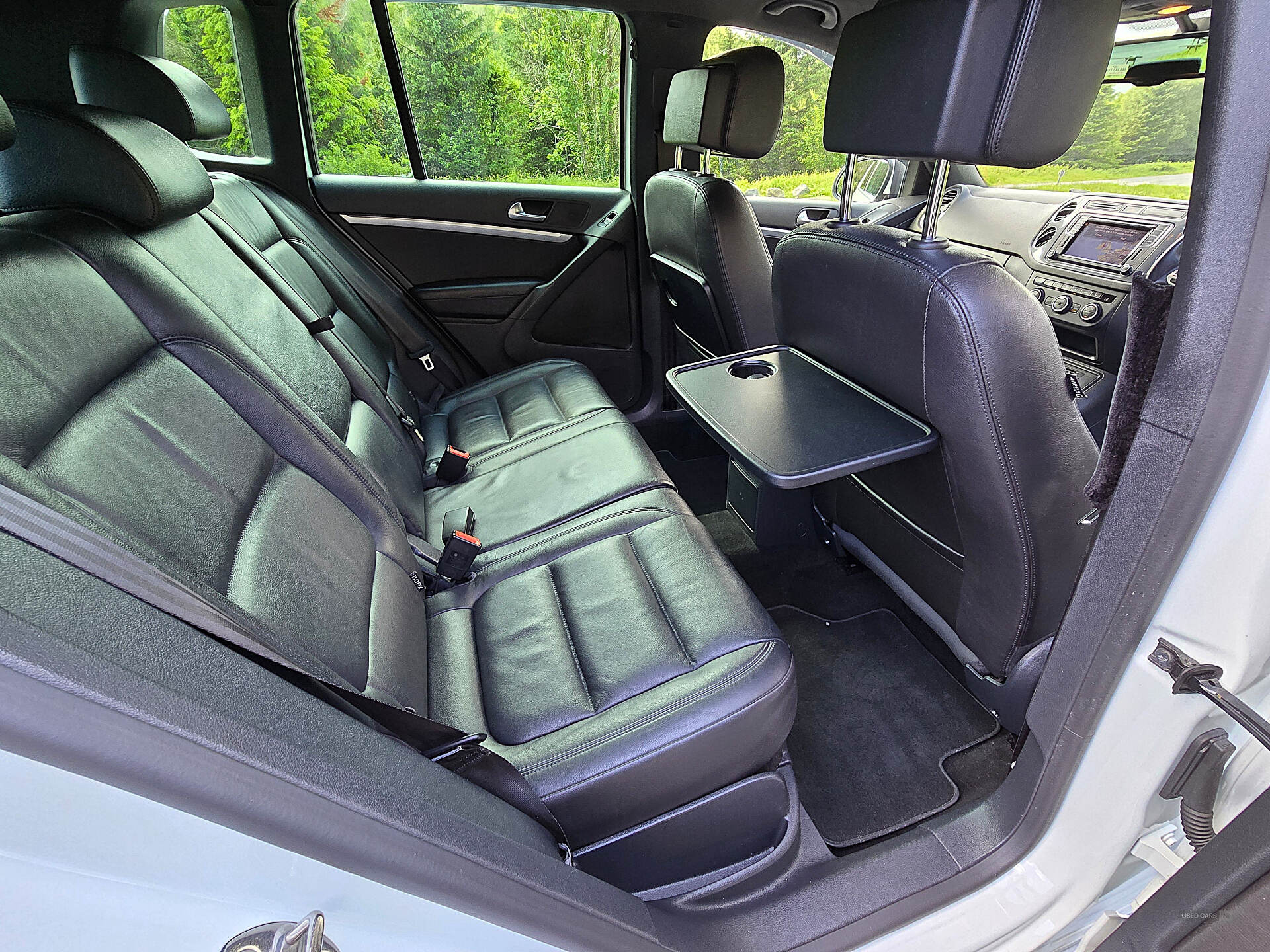 Oct 2015 Volkswagen Tiguan 2.0 TDi BlueMotion Tech R-Line Edition 150 5dr