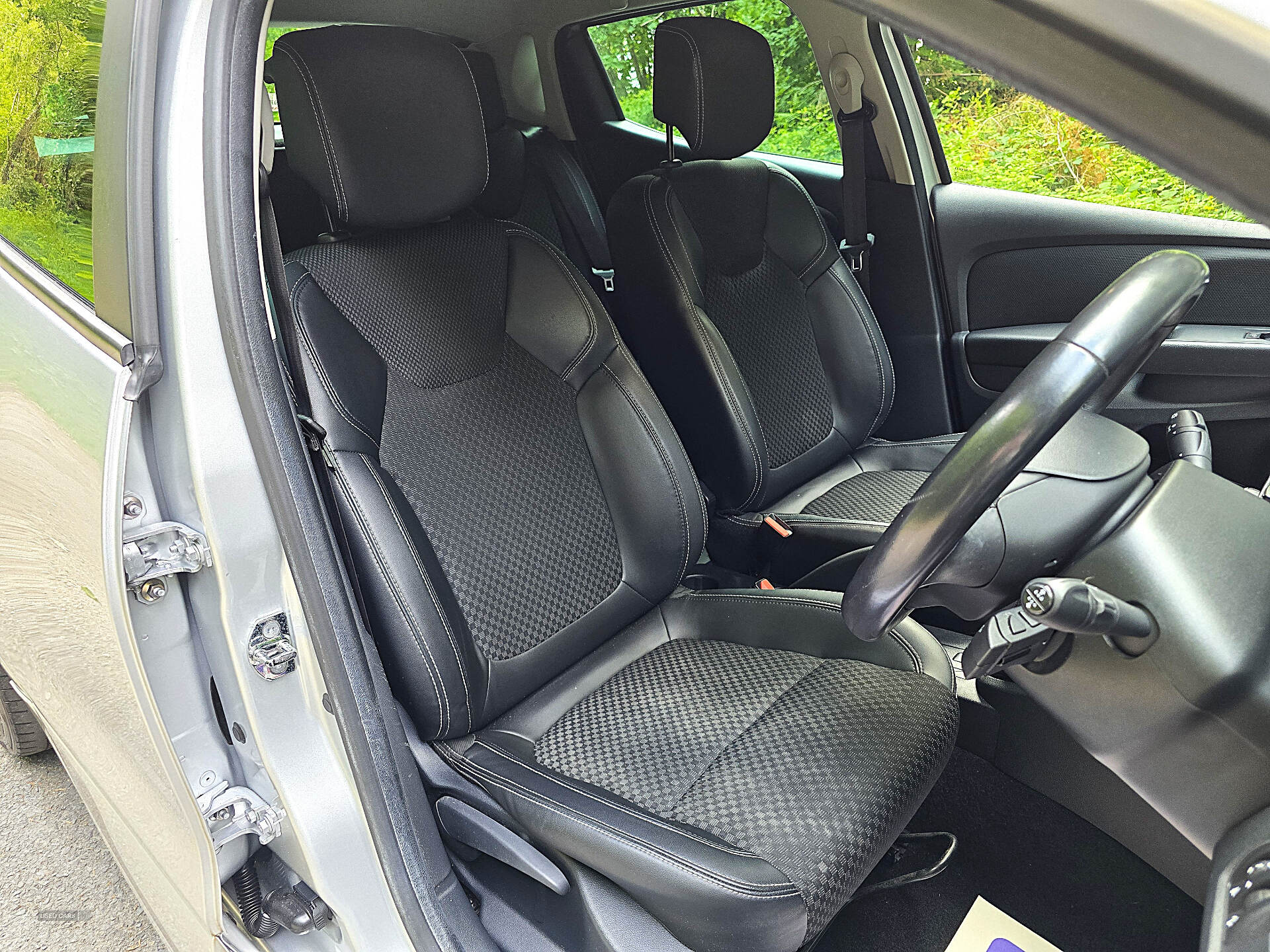 Nov 2018 Renault Clio 1.5 dCi 90 GT Line 5dr