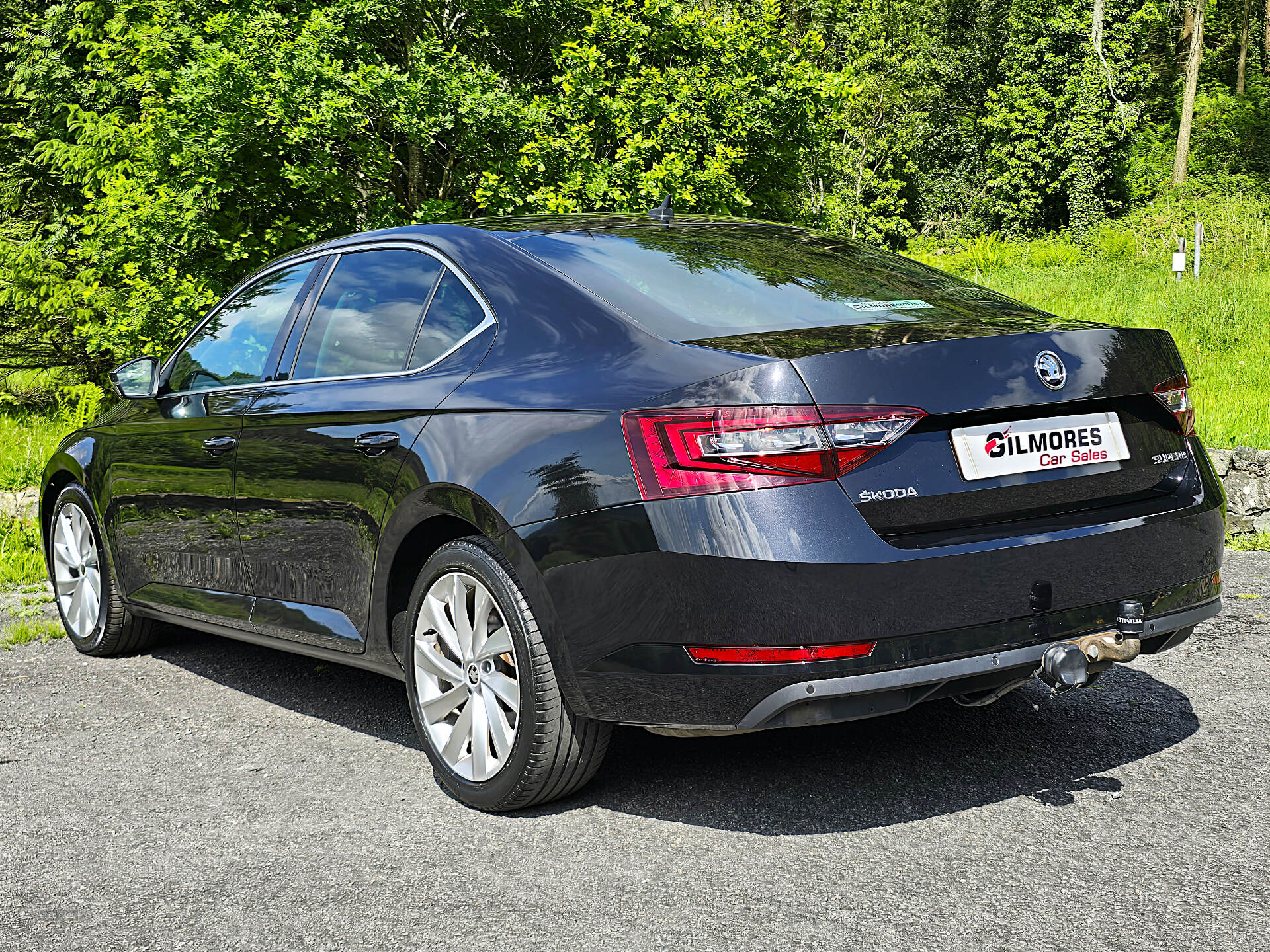 Mar 2017 Skoda Superb 2.0 TDI CR 190 SE L Executive 5dr