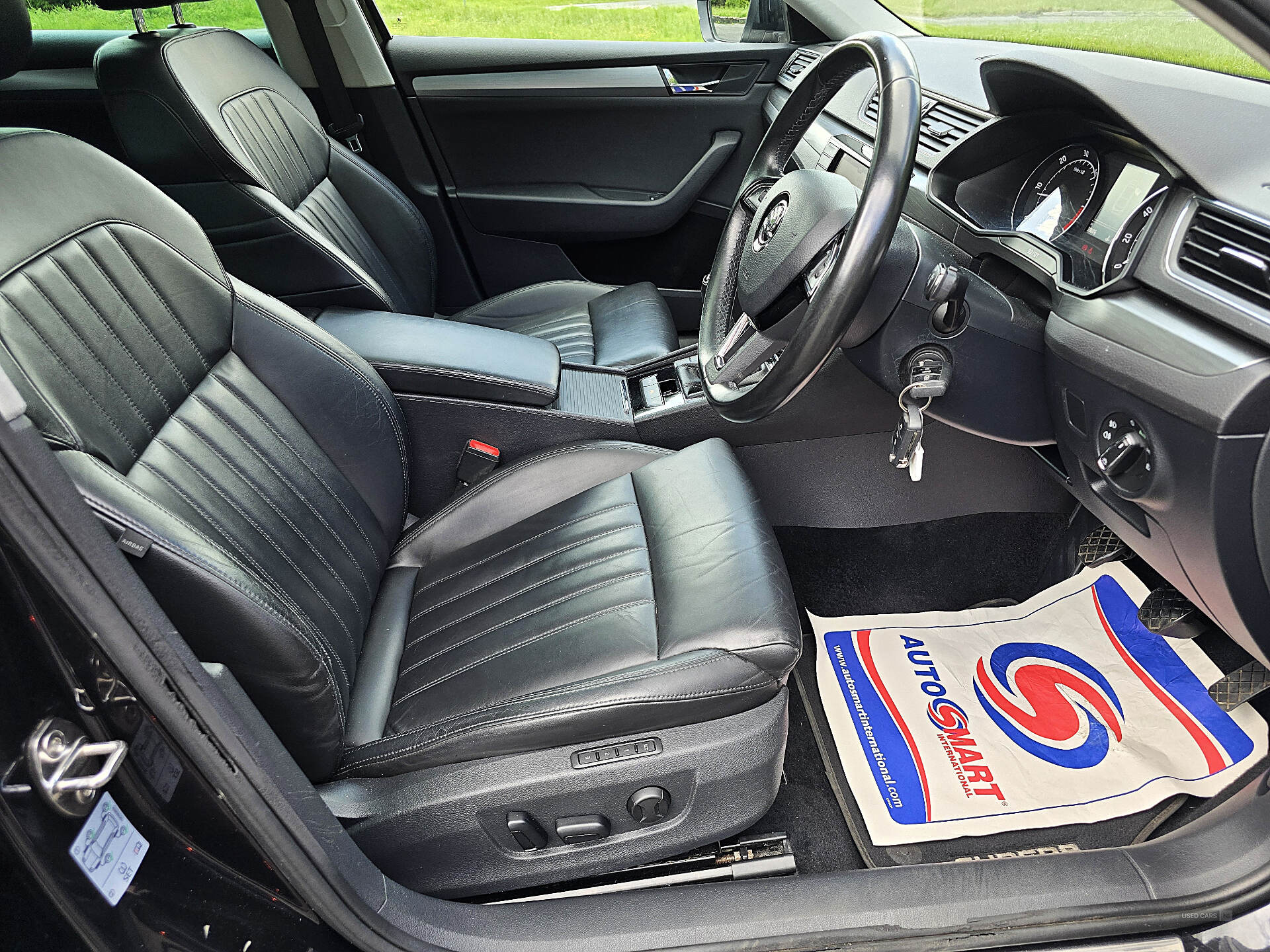 Mar 2017 Skoda Superb 2.0 TDI CR 190 SE L Executive 5dr