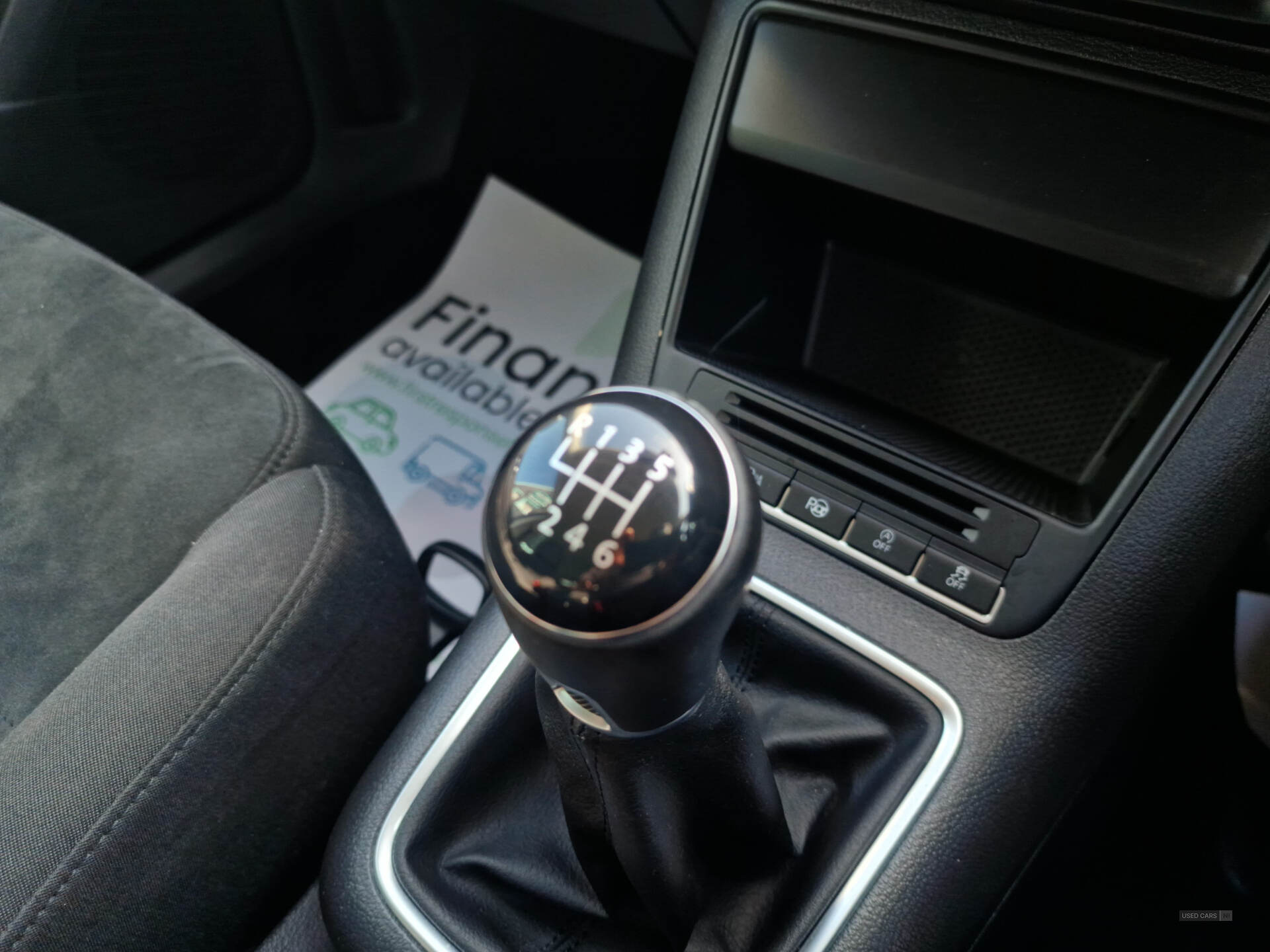 Nov 2013 Volkswagen Tiguan 2.0 TDi BlueMotion Tech Match 5dr [2WD]