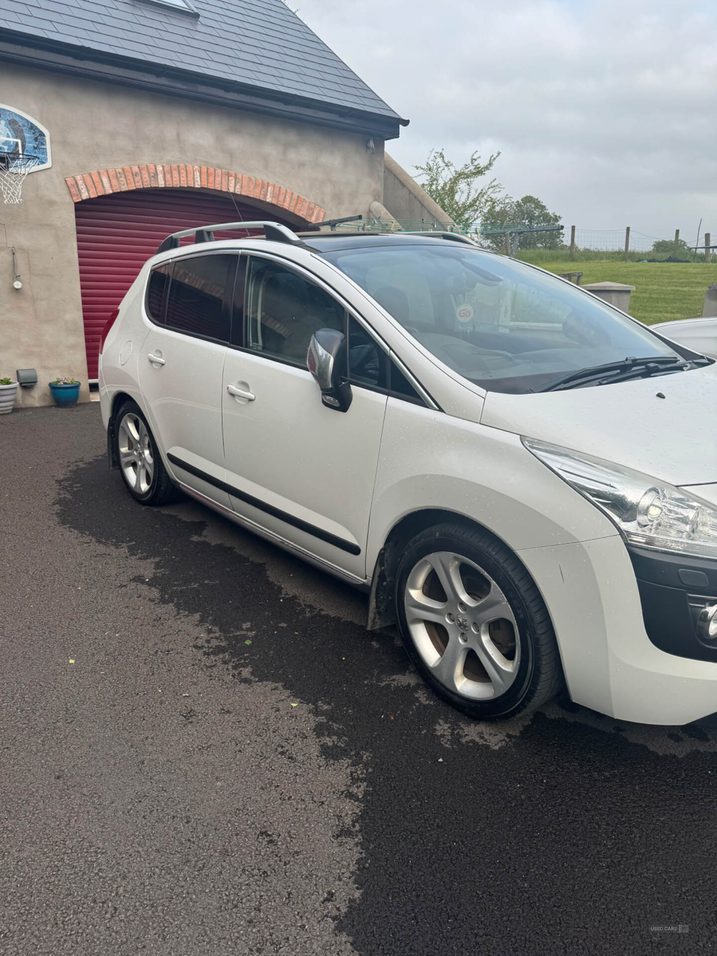 Jan 2013 Peugeot 3008 1.6 HDi 115 Allure 5dr