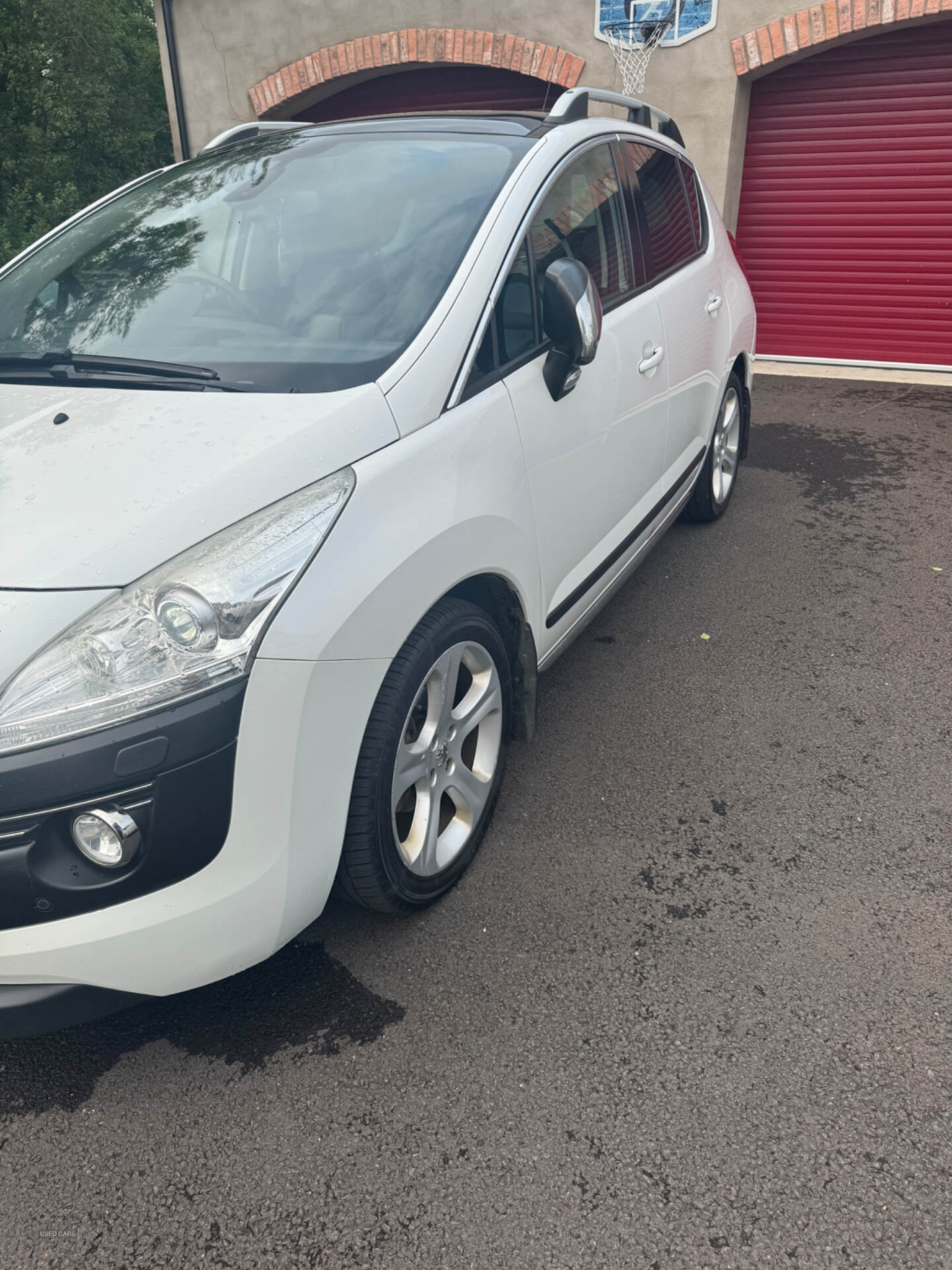 Jan 2013 Peugeot 3008 1.6 HDi 115 Allure 5dr