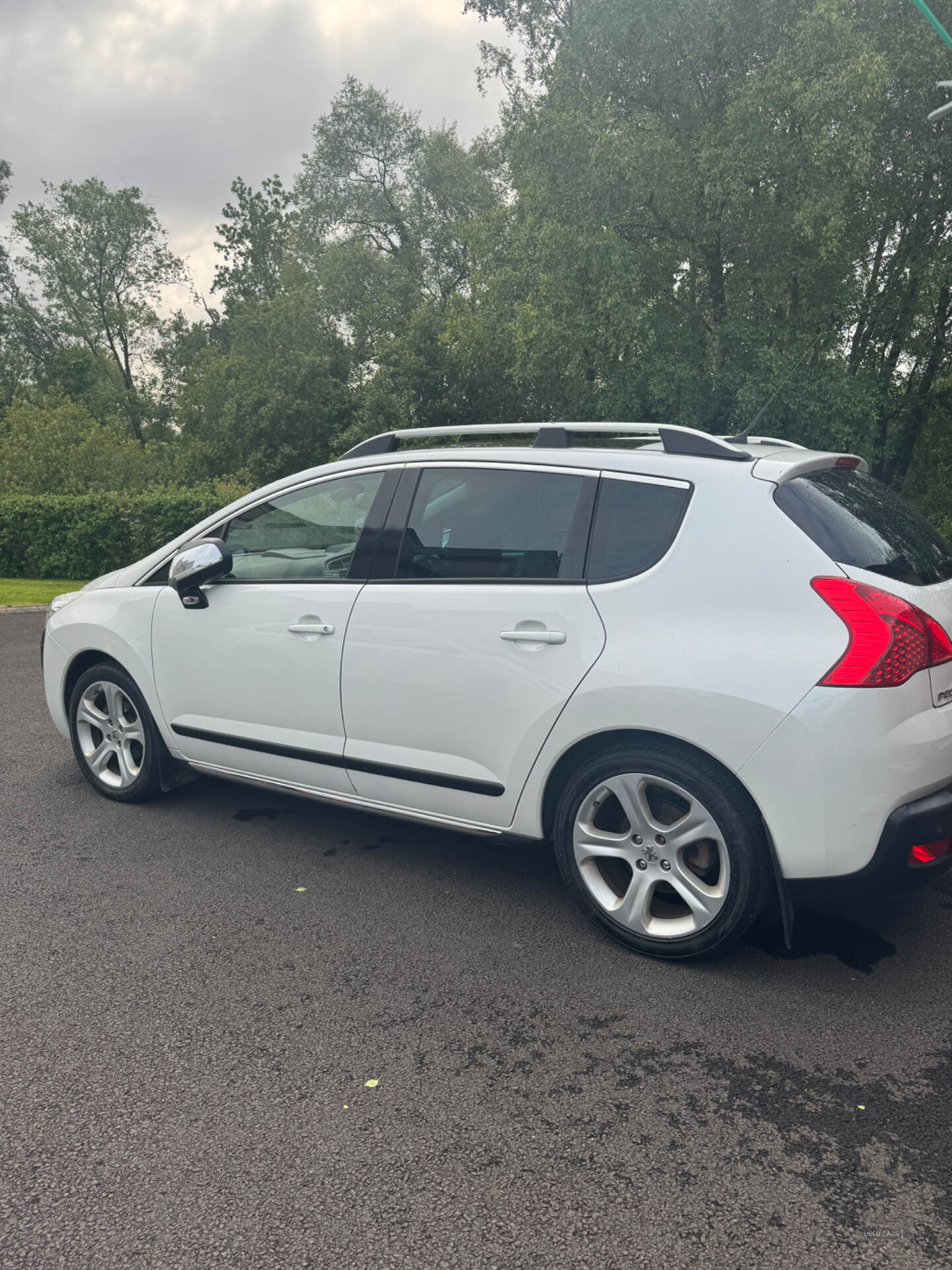 Jan 2013 Peugeot 3008 1.6 HDi 115 Allure 5dr