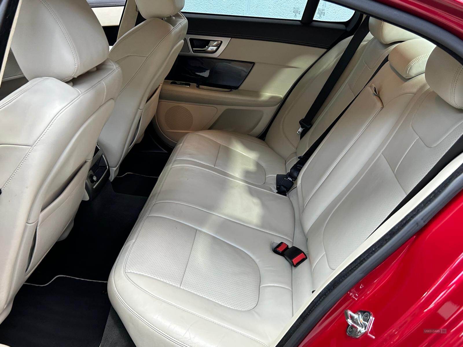 Nov 2012 Jaguar XF 3.0d V6 S Portfolio 4dr Auto [Start Stop]