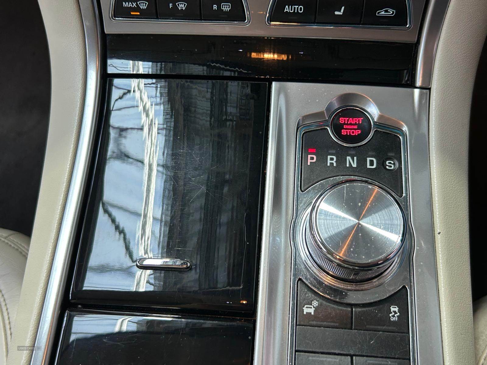 Nov 2012 Jaguar XF 3.0d V6 S Portfolio 4dr Auto [Start Stop]