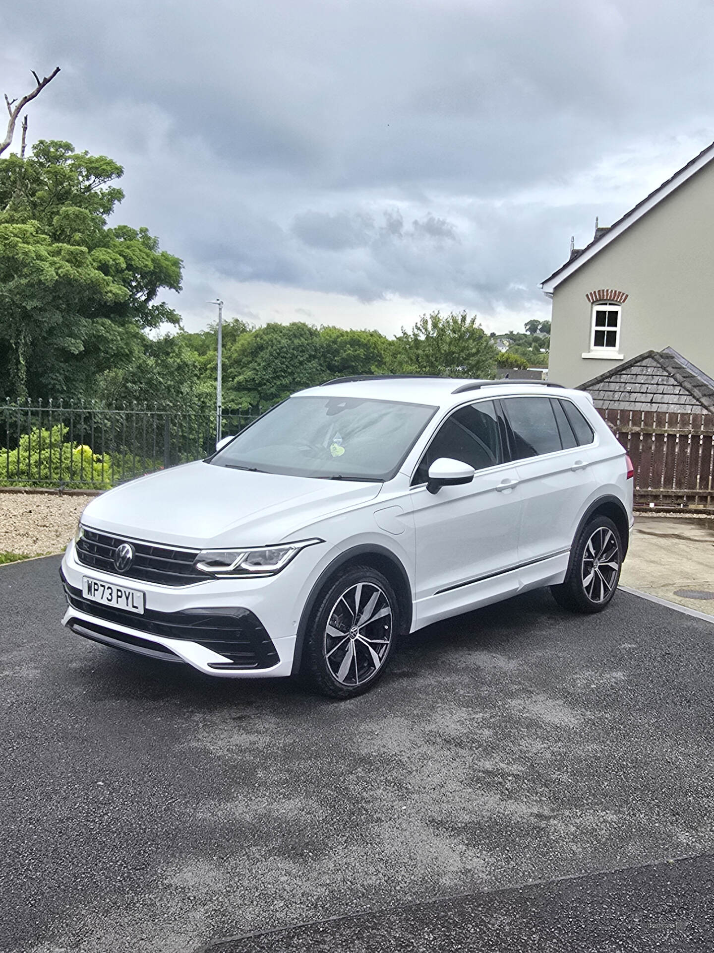 Nov 2023 Volkswagen Tiguan 1.4 TSI eHybrid R-Line 5dr DSG