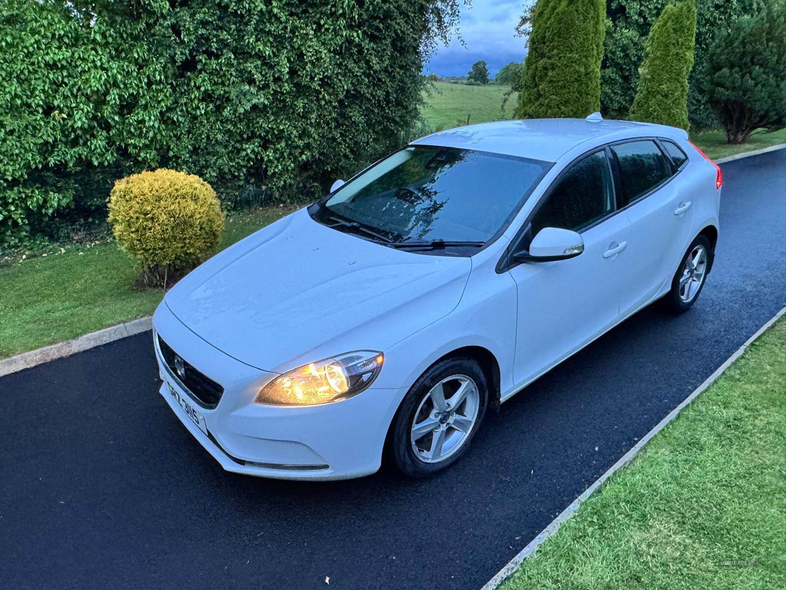 Jul 2013 Volvo V40 D2 ES 5dr