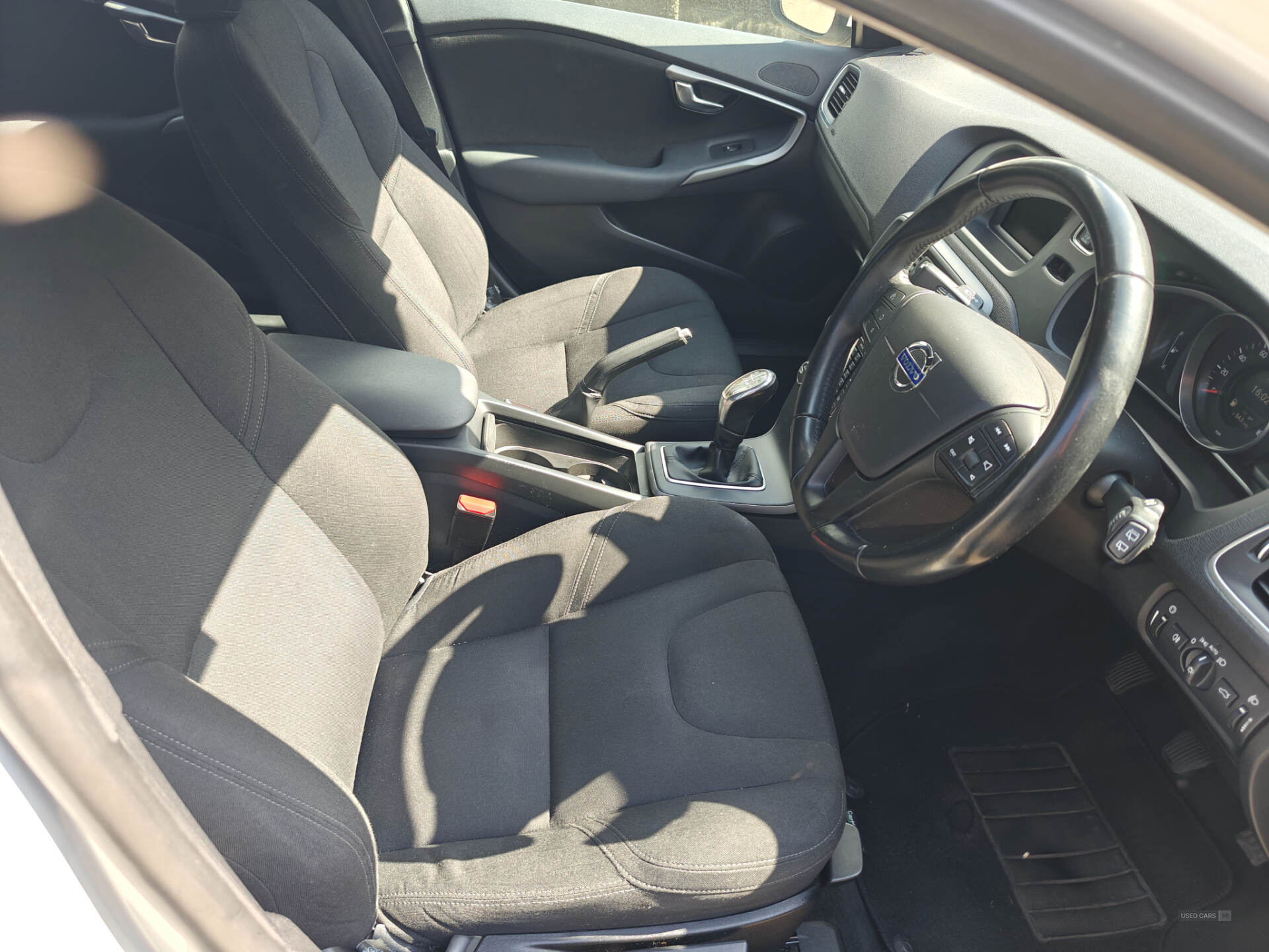 Jul 2013 Volvo V40 D2 ES 5dr