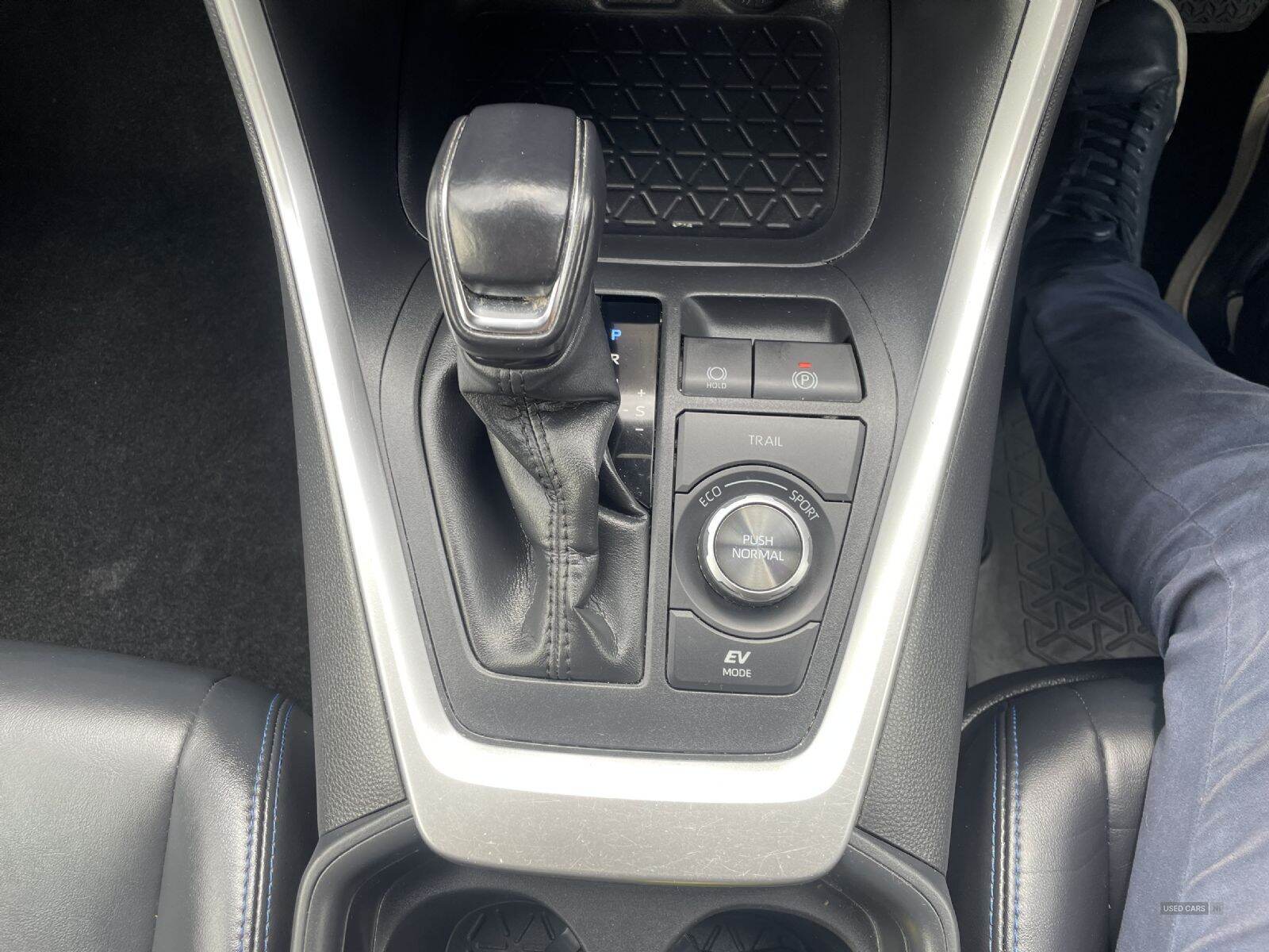 Sep 2020 Toyota RAV-4 2.5 VVT-i Hybrid Dynamic 5dr CVT