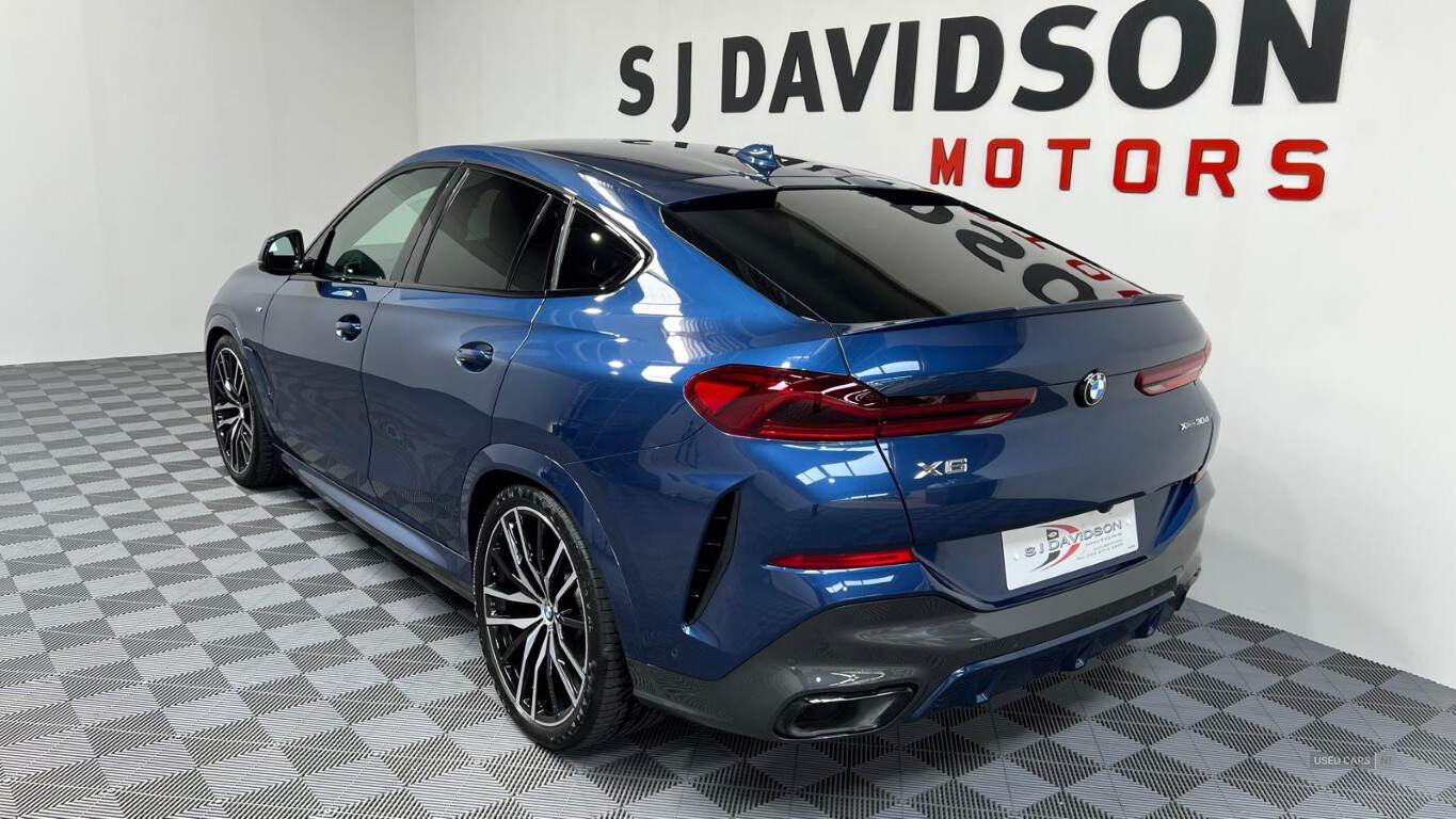 Jan 2022 BMW X6 xDrive30d MHT M Sport 5dr Step Auto