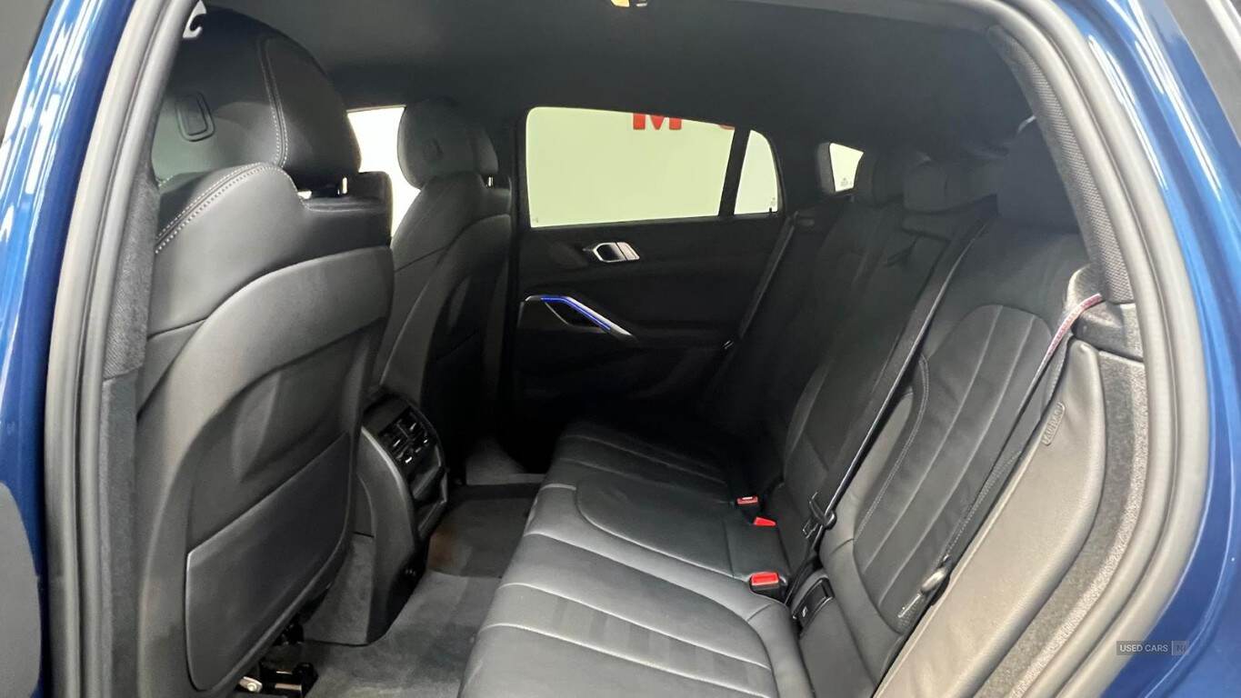 Jan 2022 BMW X6 xDrive30d MHT M Sport 5dr Step Auto