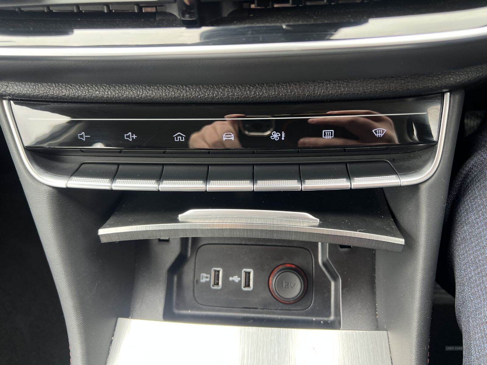 2024 MG MGS5 HS SE