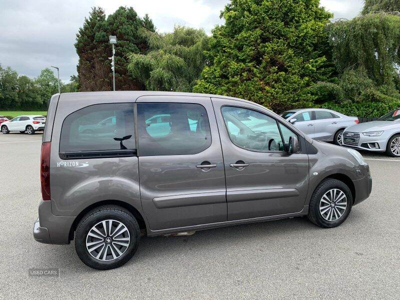Jan 2018 Peugeot Partner Tepee 1.6 BlueHDi 75 Active 5dr