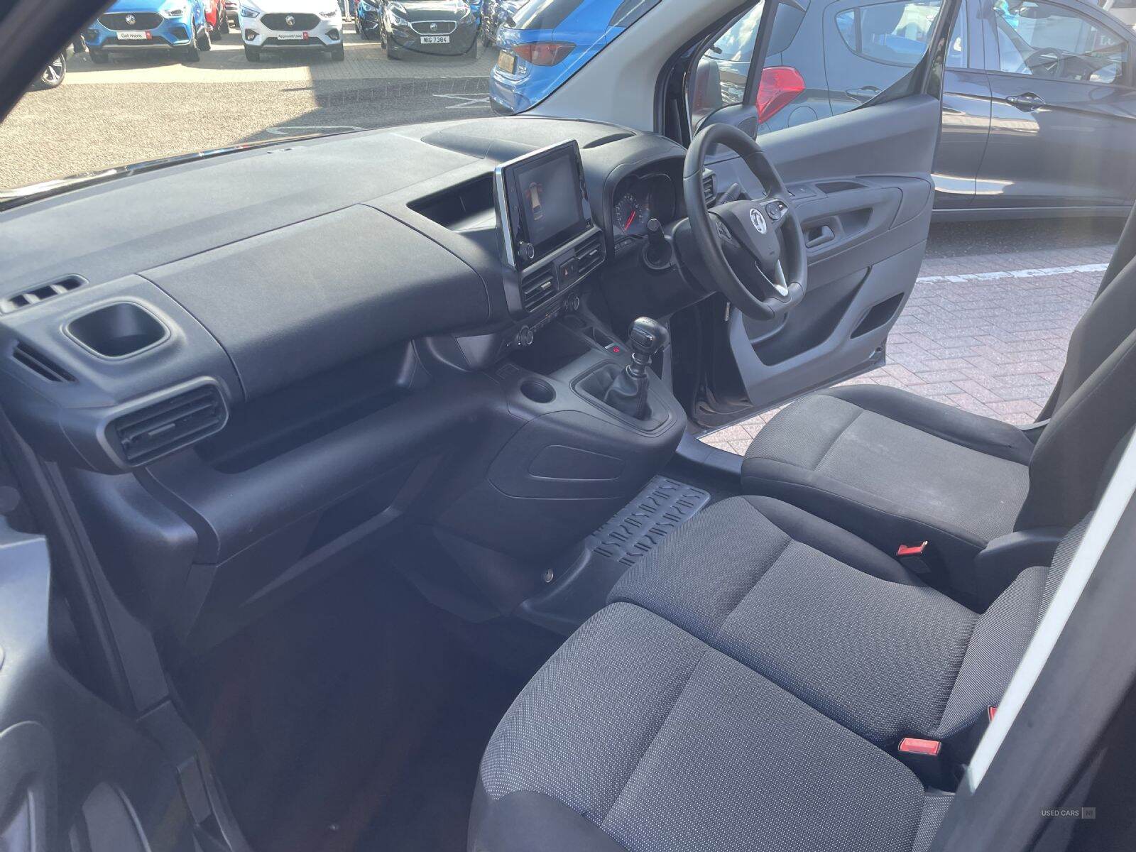 Mar 2022 Vauxhall Combo 2300 1.5 Turbo D 100ps H1 Sportive Van