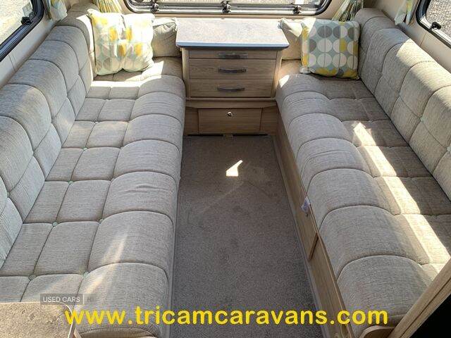  2019 Elddis Xplore 422/2, Lightweight and Compact