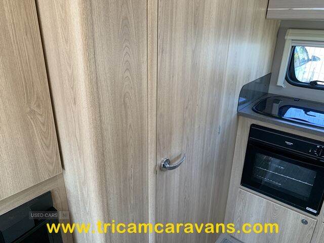  2019 Elddis Xplore 422/2, Lightweight and Compact
