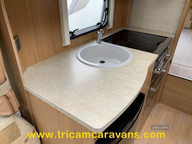 2010 Swift Charisma 535/4, Lightweight, Fixed End Bed