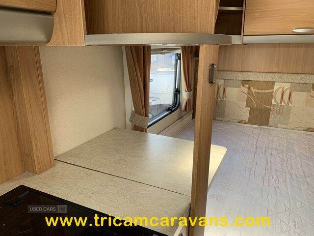 2010 Swift Charisma 535/4, Lightweight, Fixed End Bed