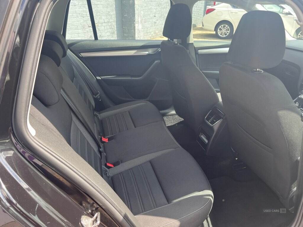 Jul 2019 Skoda Octavia 1.6 TDI SE Technology 5dr DSG