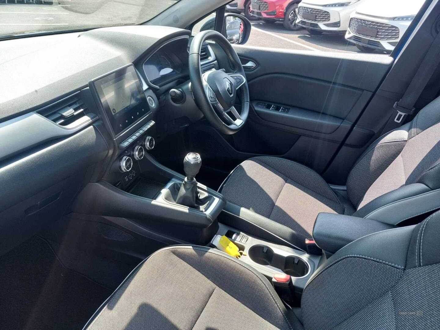 Jan 2022 Renault Captur 1.3 TCE 140 S Edition 5dr