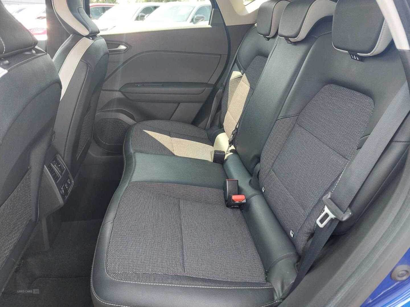 Jan 2022 Renault Captur 1.3 TCE 140 S Edition 5dr