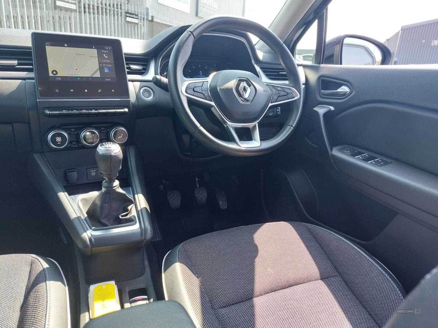 Jan 2022 Renault Captur 1.3 TCE 140 S Edition 5dr