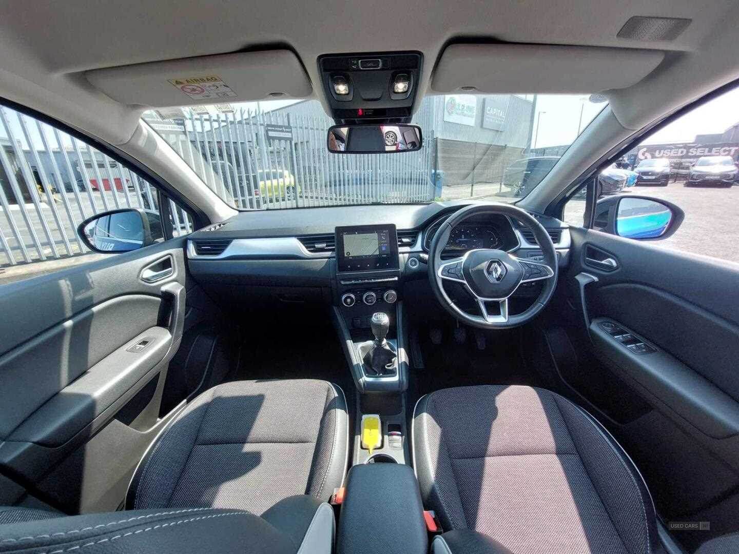 Jan 2022 Renault Captur 1.3 TCE 140 S Edition 5dr