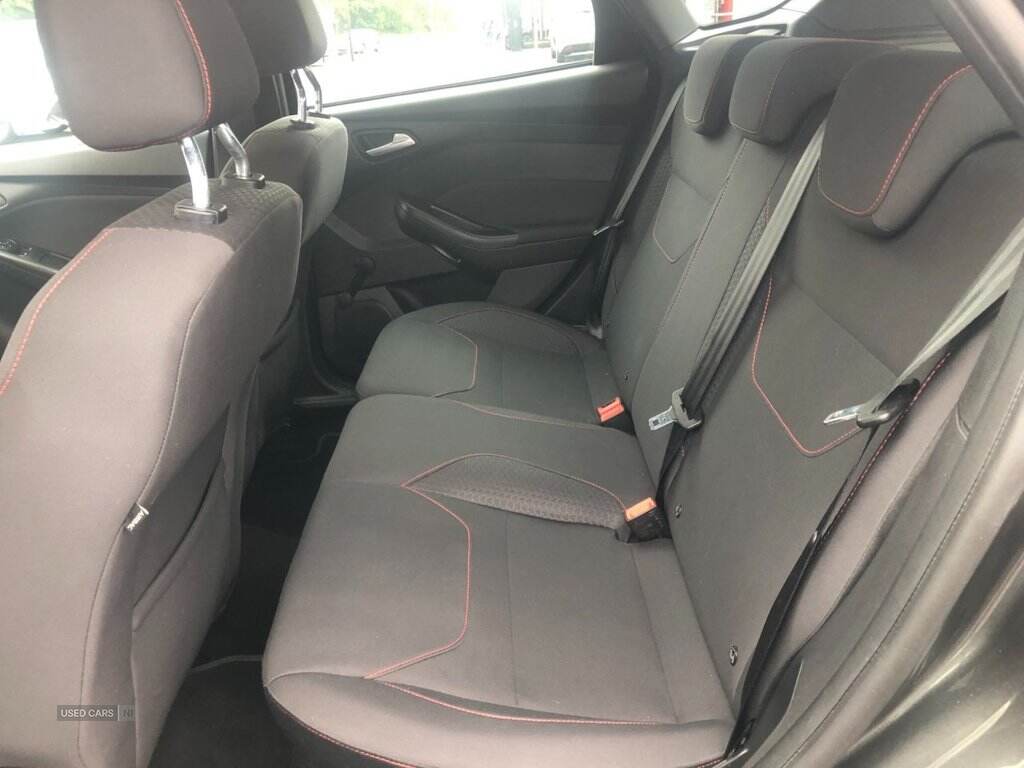 2018 Ford Focus 1.5 TDCi ST-Line Hatchback 5dr Diesel Manual Euro 6 (s/s) (120 ps)