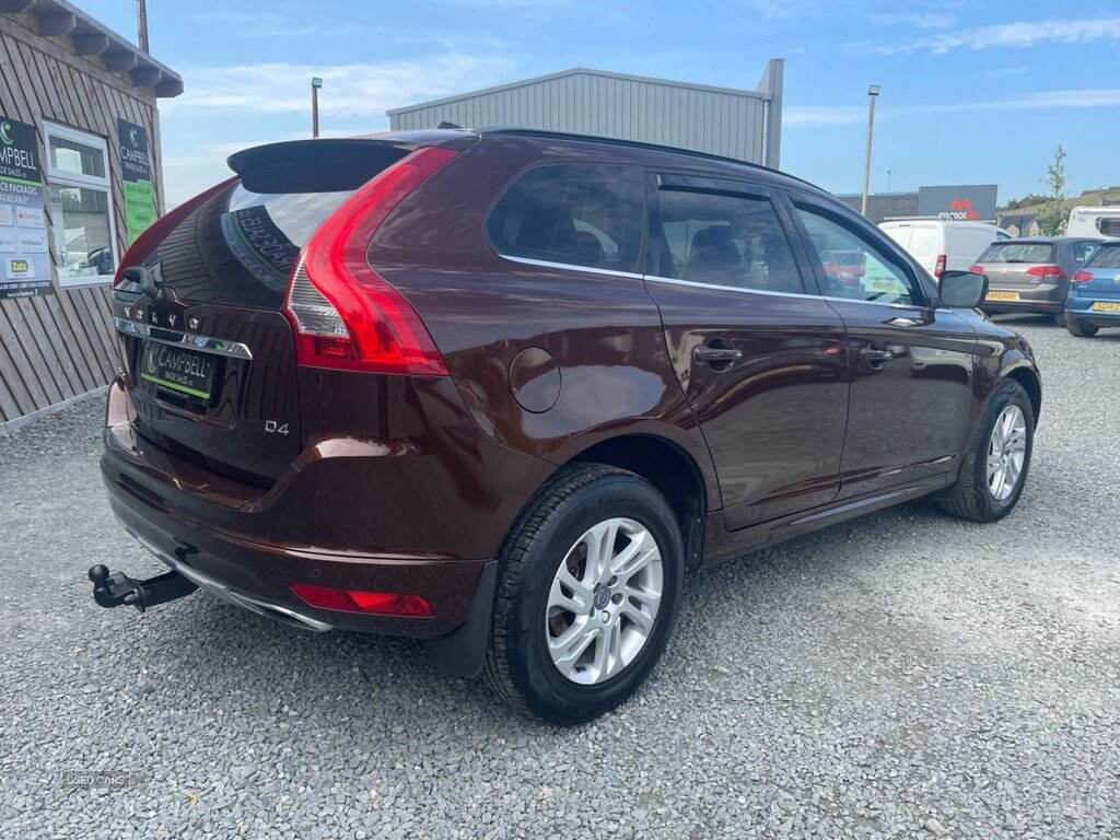 Aug 2015 Volvo XC60 D4 [190] SE 5dr