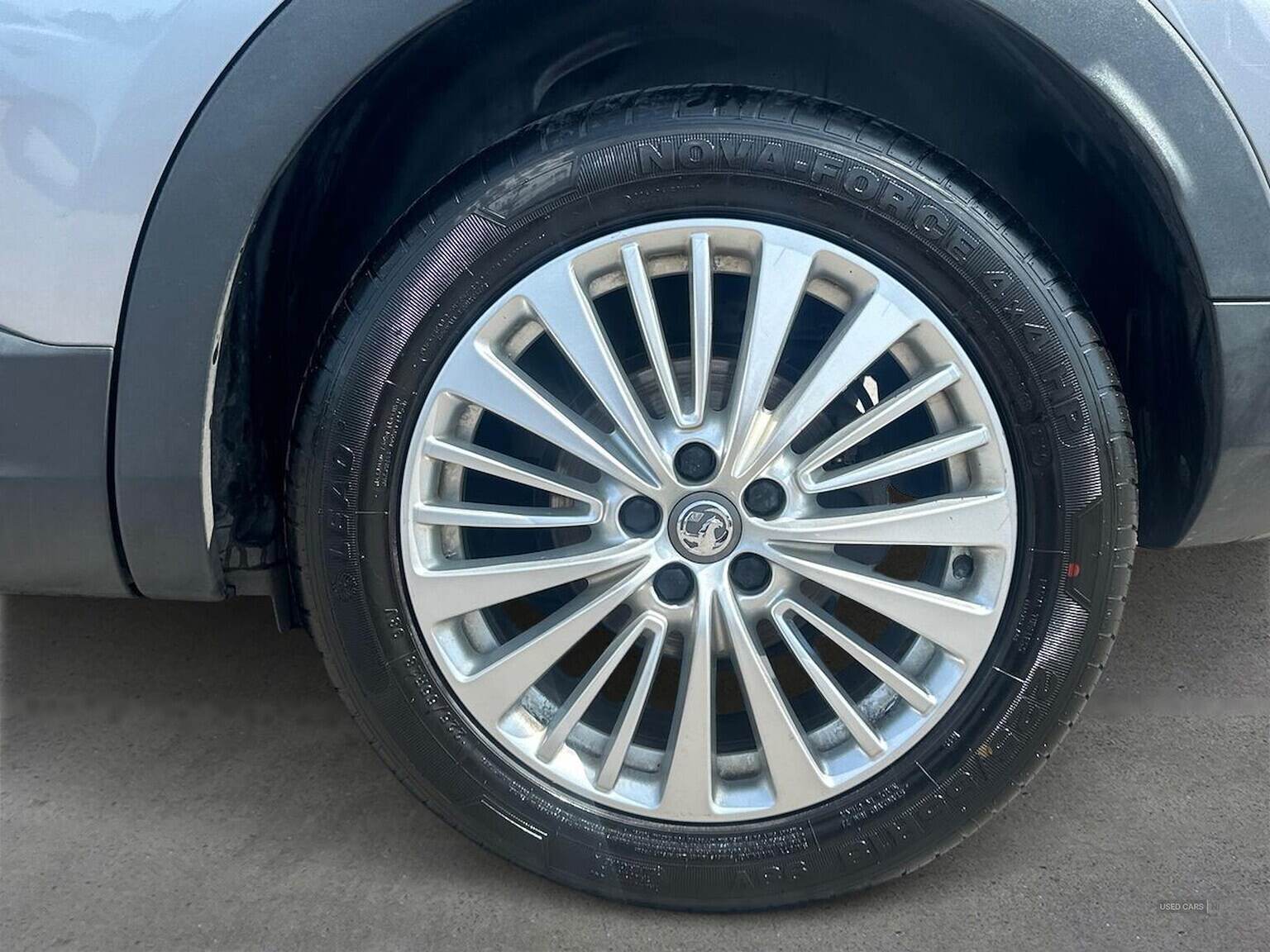 Apr 2019 Vauxhall Grandland X 1.2 Turbo Tech Line Nav 5Dr