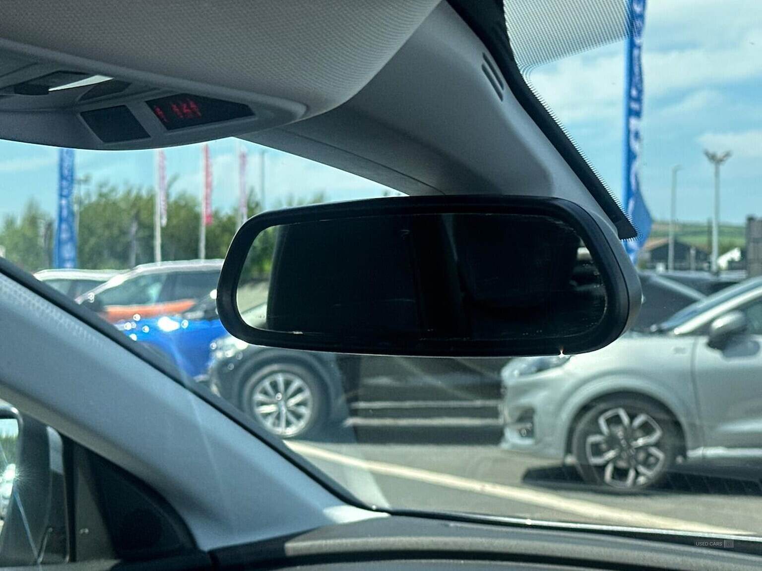 Apr 2019 Vauxhall Grandland X 1.2 Turbo Tech Line Nav 5Dr